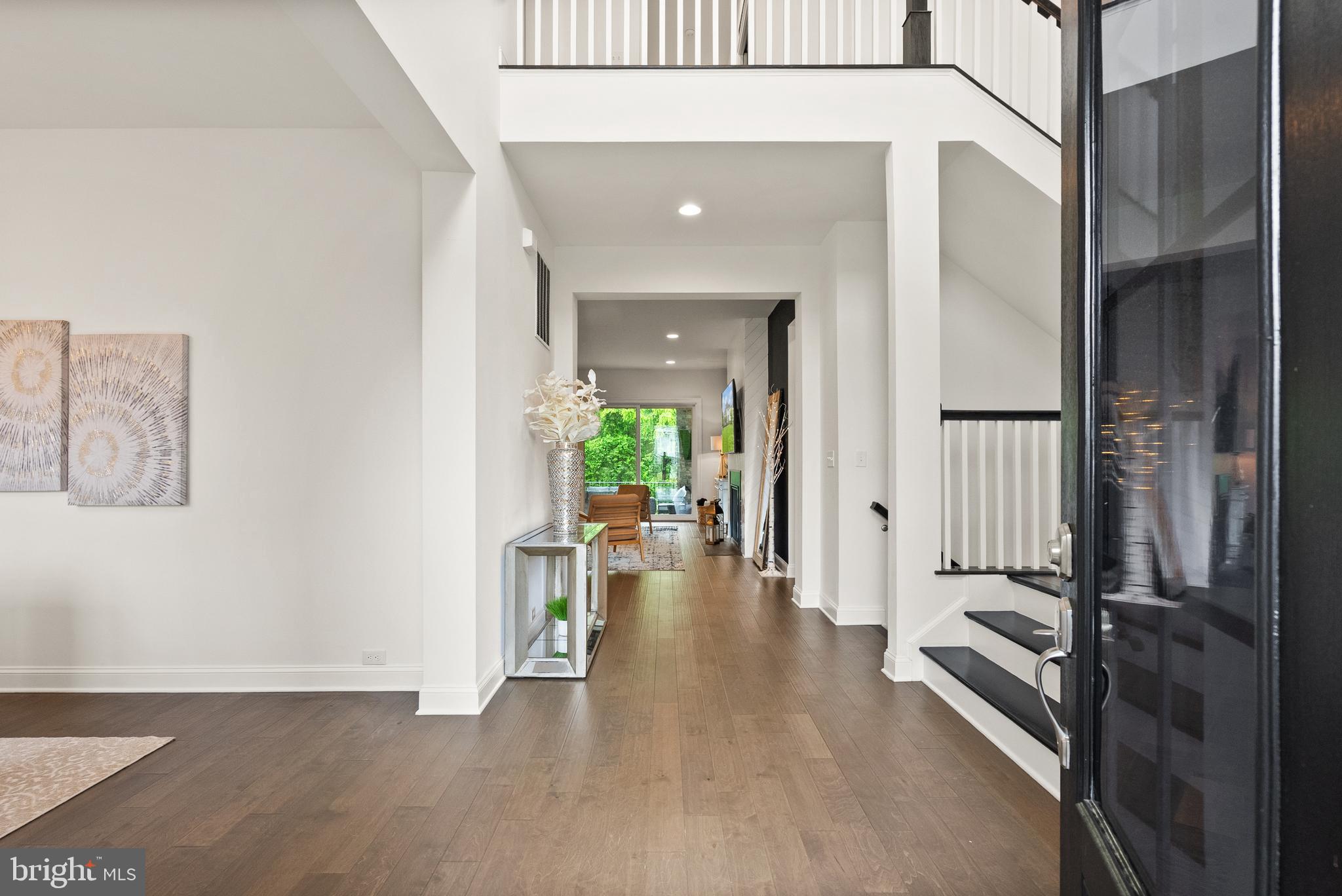 GREENS SOUTH AT WILLOWSF - Residential