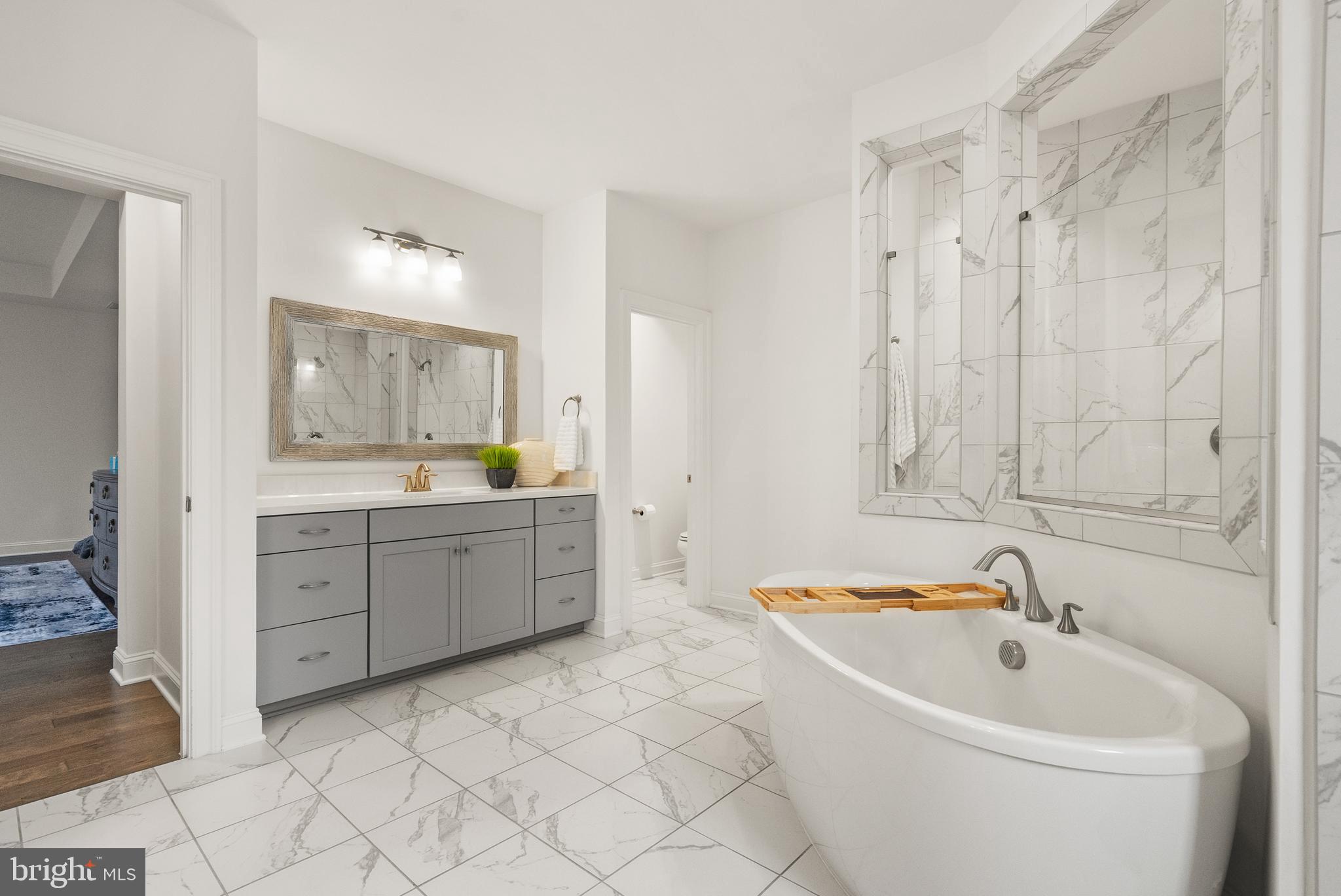 GREENS SOUTH AT WILLOWSF - Residential