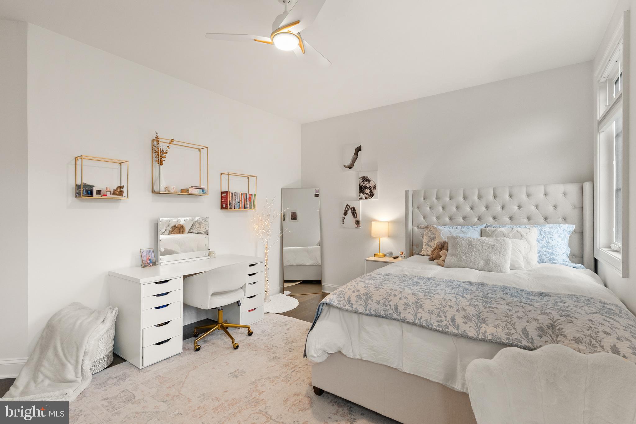 GREENS SOUTH AT WILLOWSF - Residential