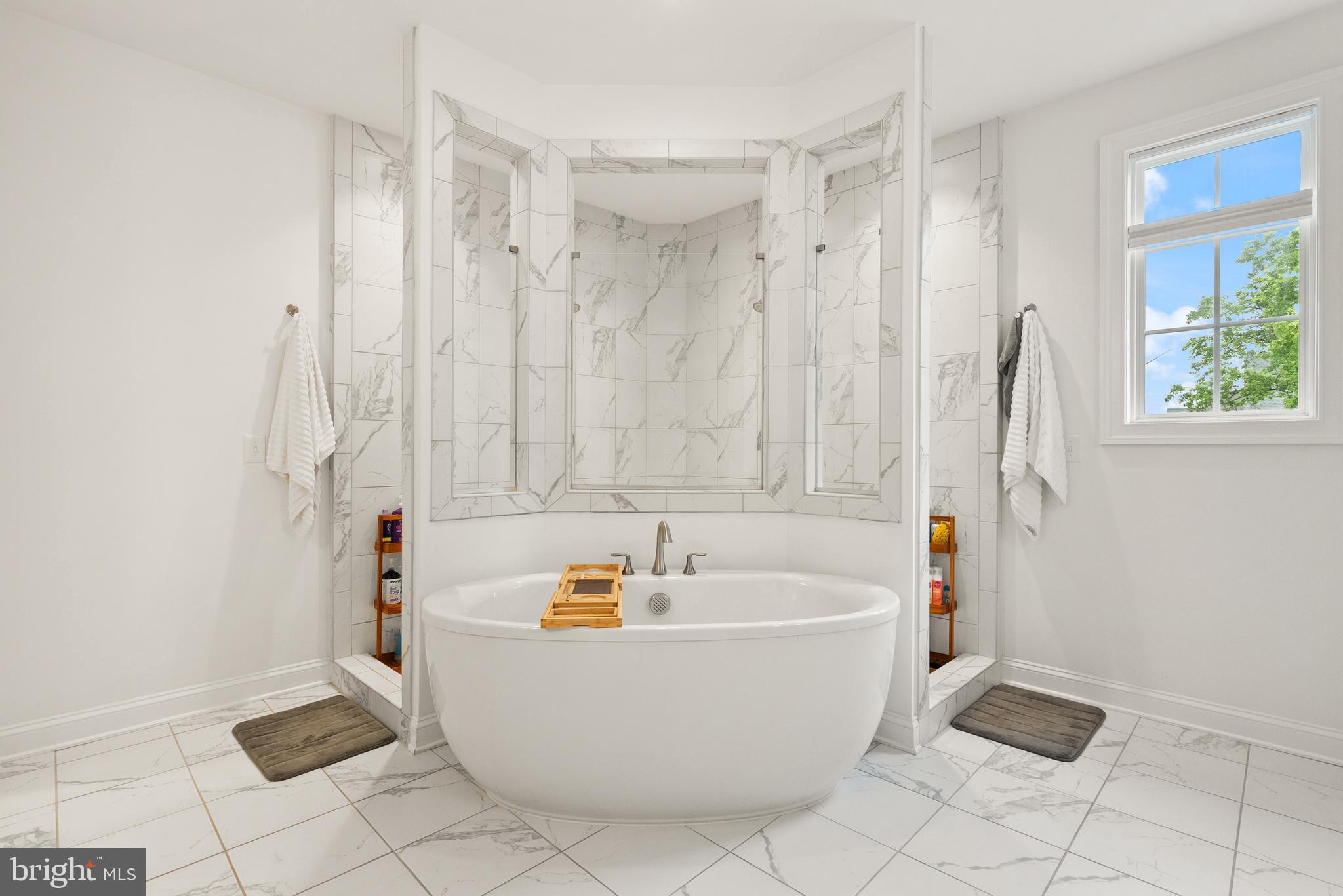 GREENS SOUTH AT WILLOWSF - Residential