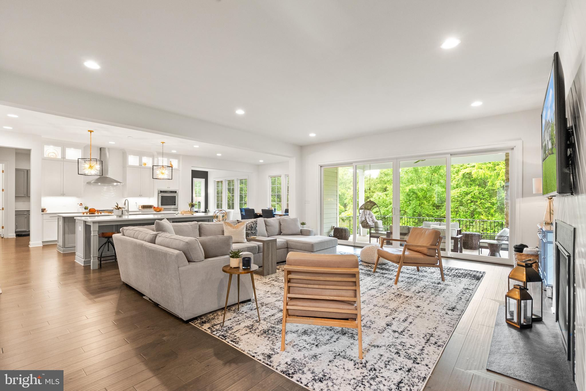 GREENS SOUTH AT WILLOWSF - Residential