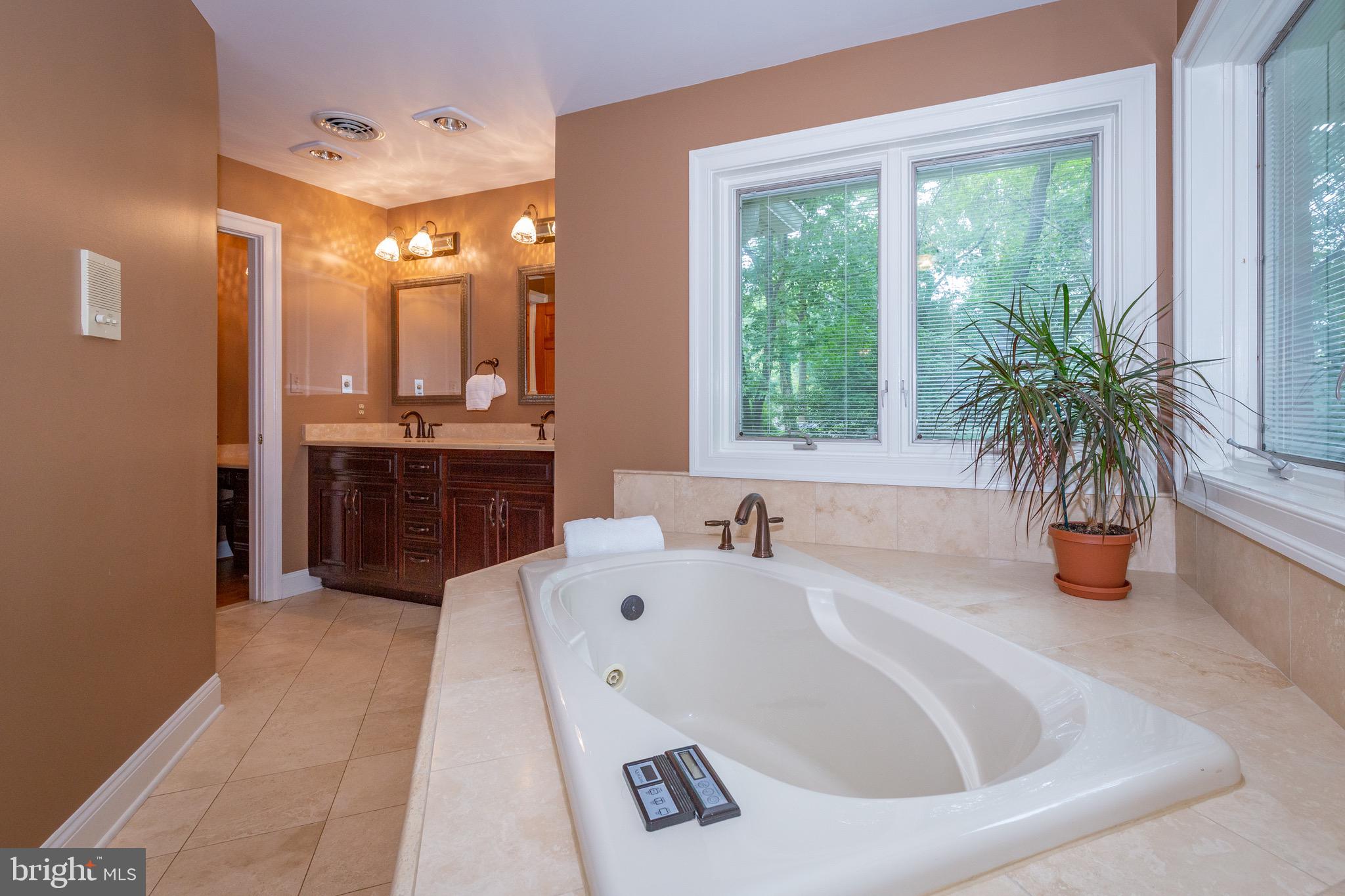 SEVERN VIEW - Residential