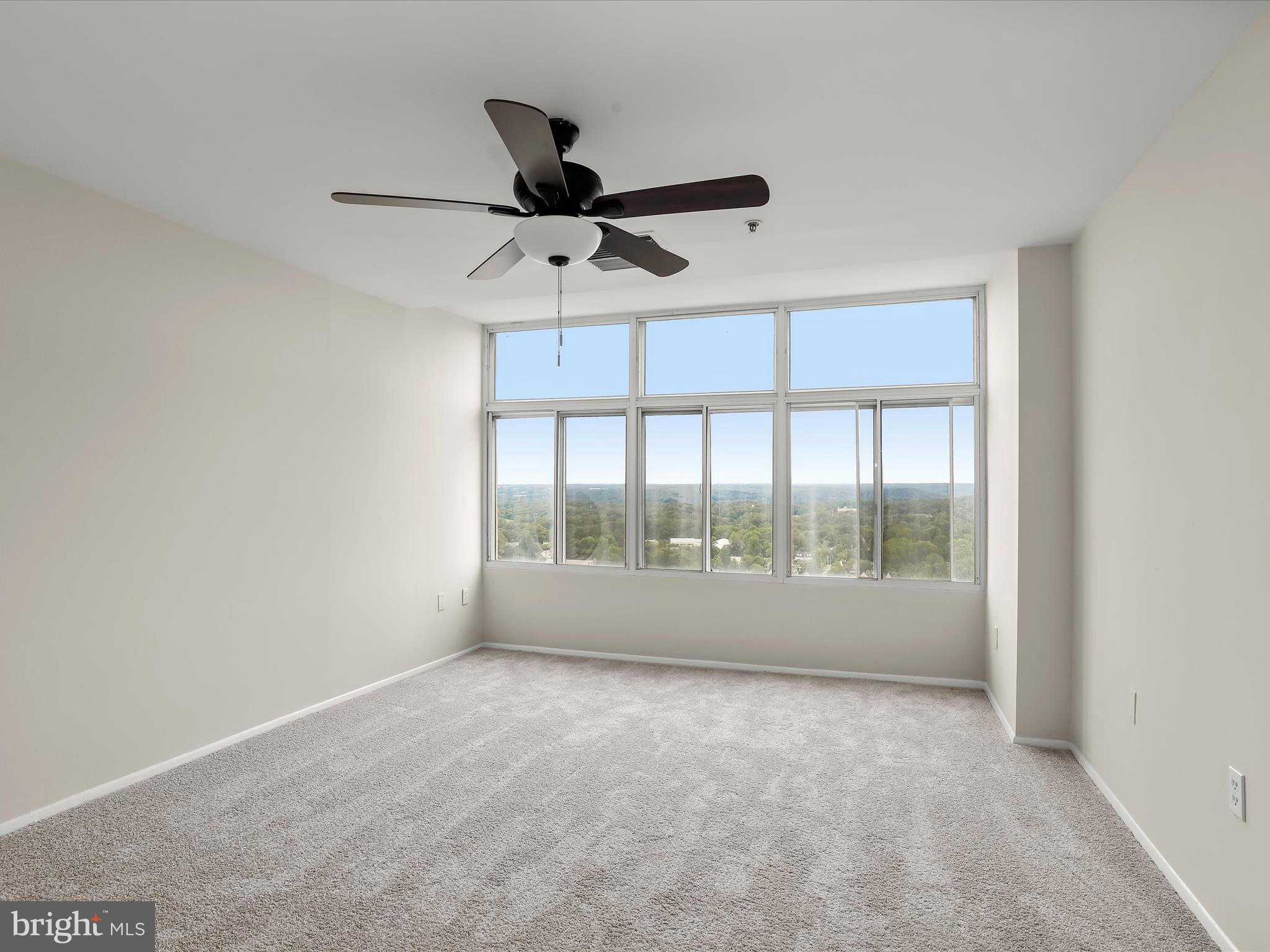 PENTHOUSE CONDOMINIUMS - Residential