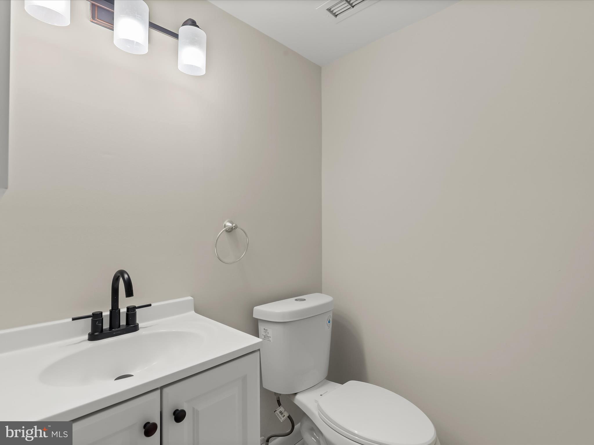 PENTHOUSE CONDOMINIUMS - Residential