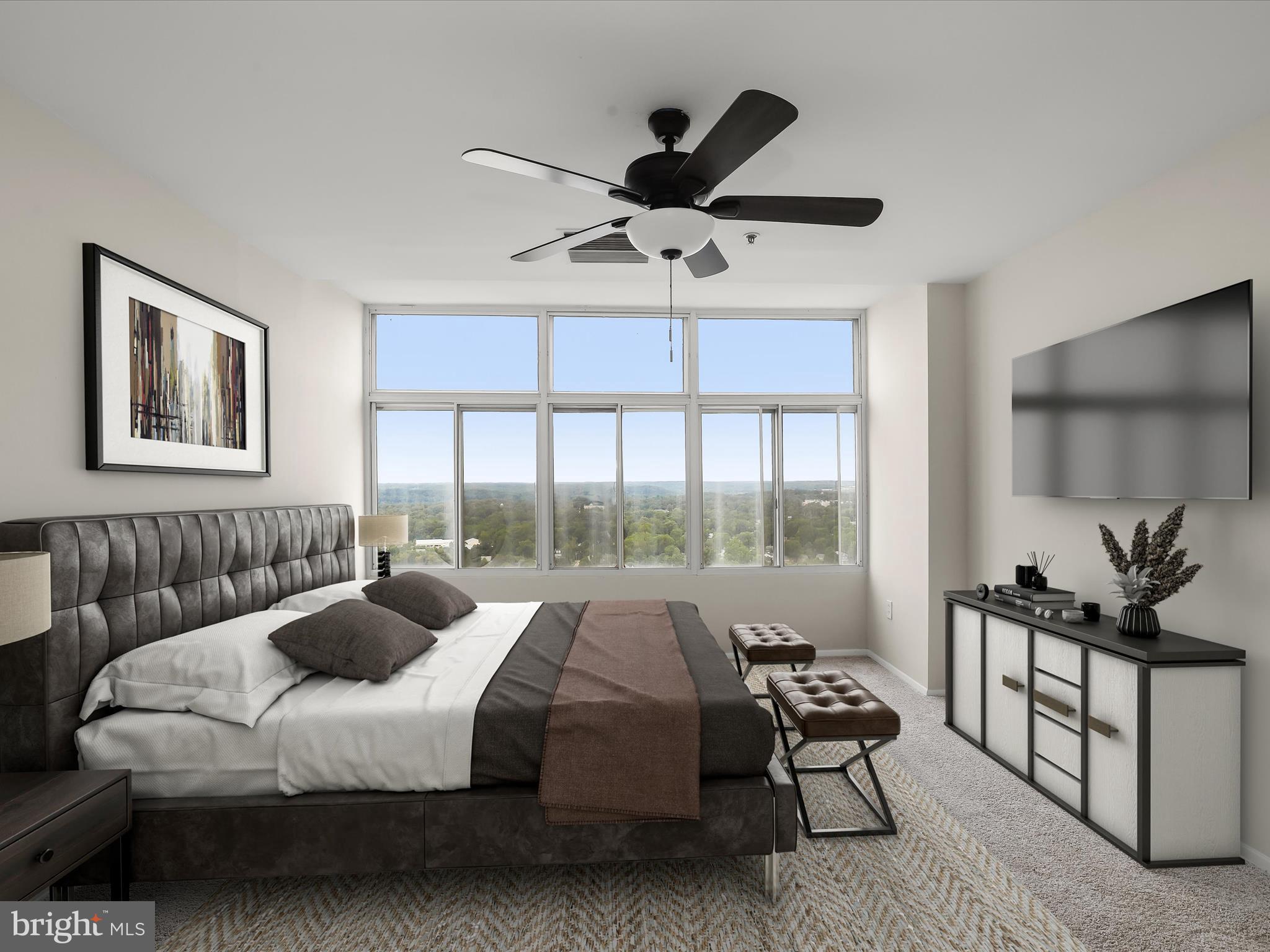 PENTHOUSE CONDOMINIUMS - Residential