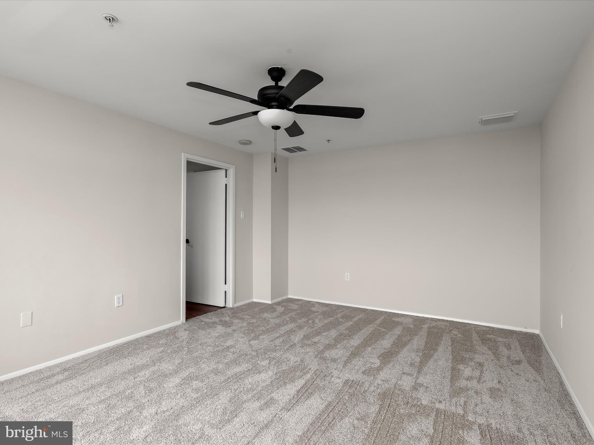 PENTHOUSE CONDOMINIUMS - Residential