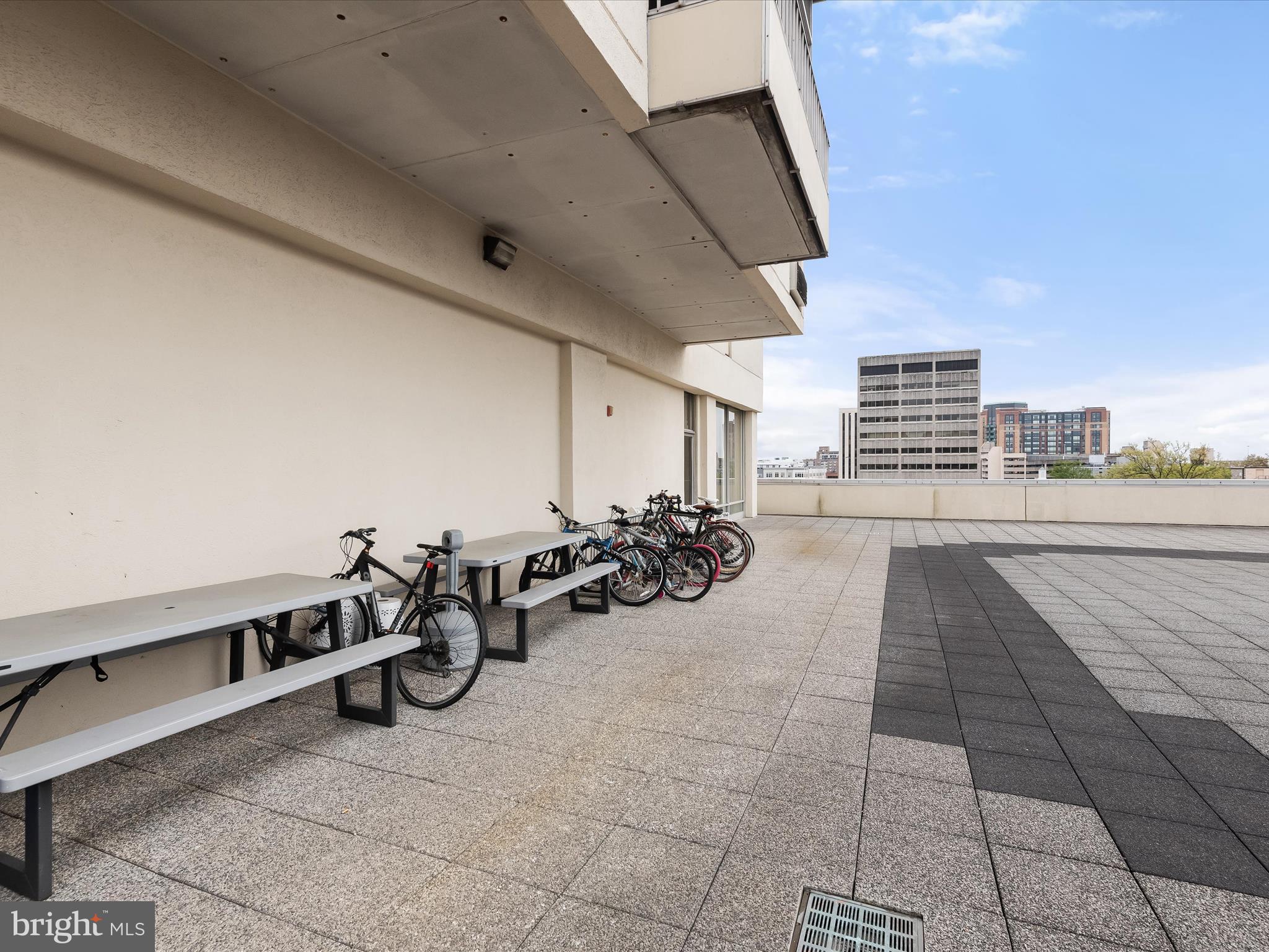 PENTHOUSE CONDOMINIUMS - Residential