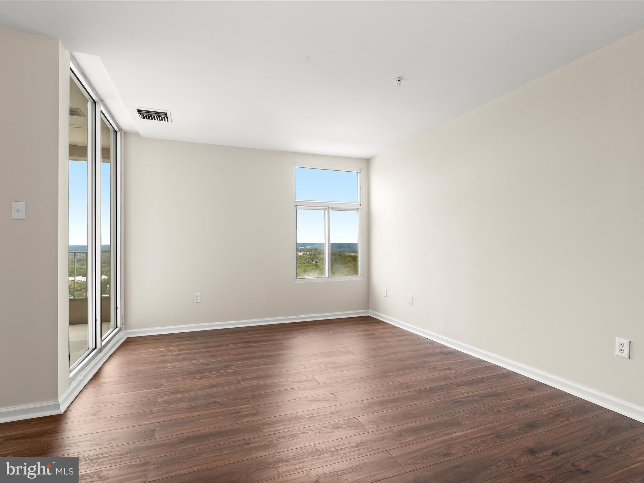 PENTHOUSE CONDOMINIUMS - Residential