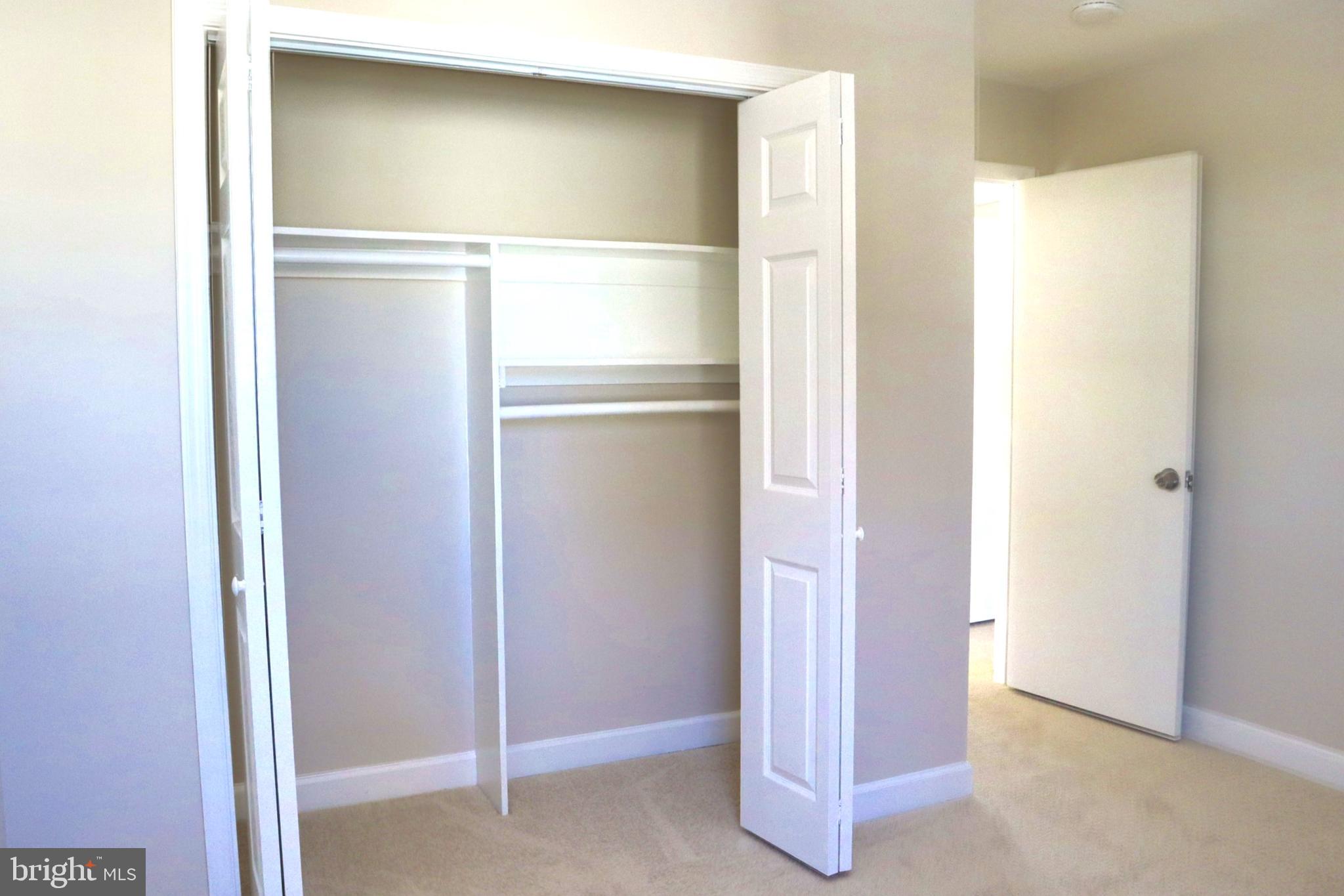 LAYTONIA - Residential