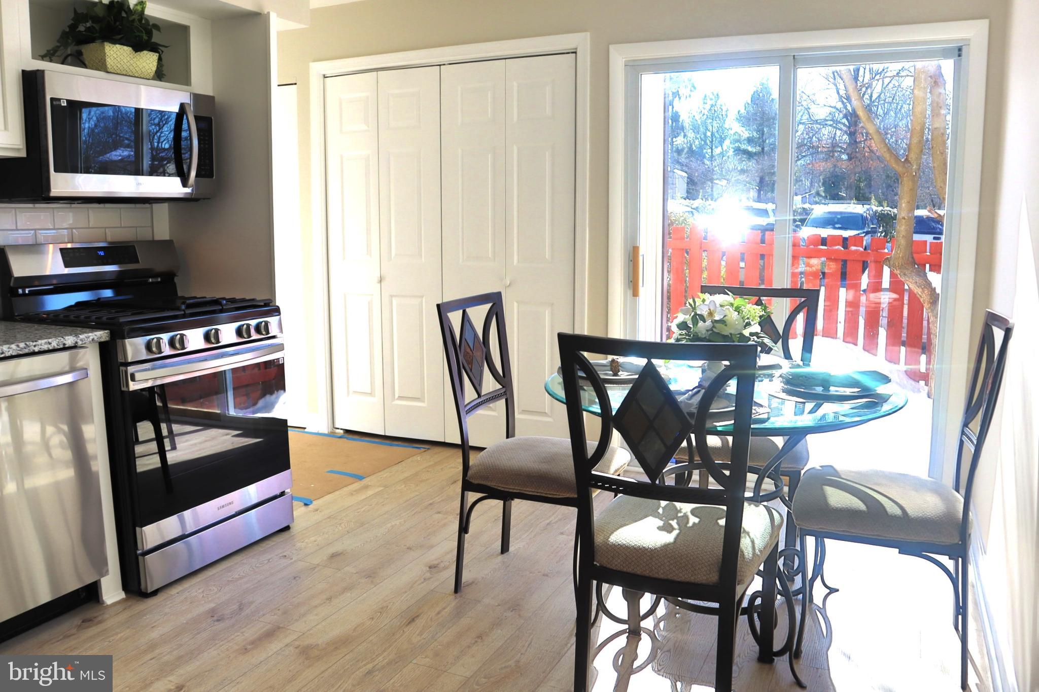 LAYTONIA - Residential