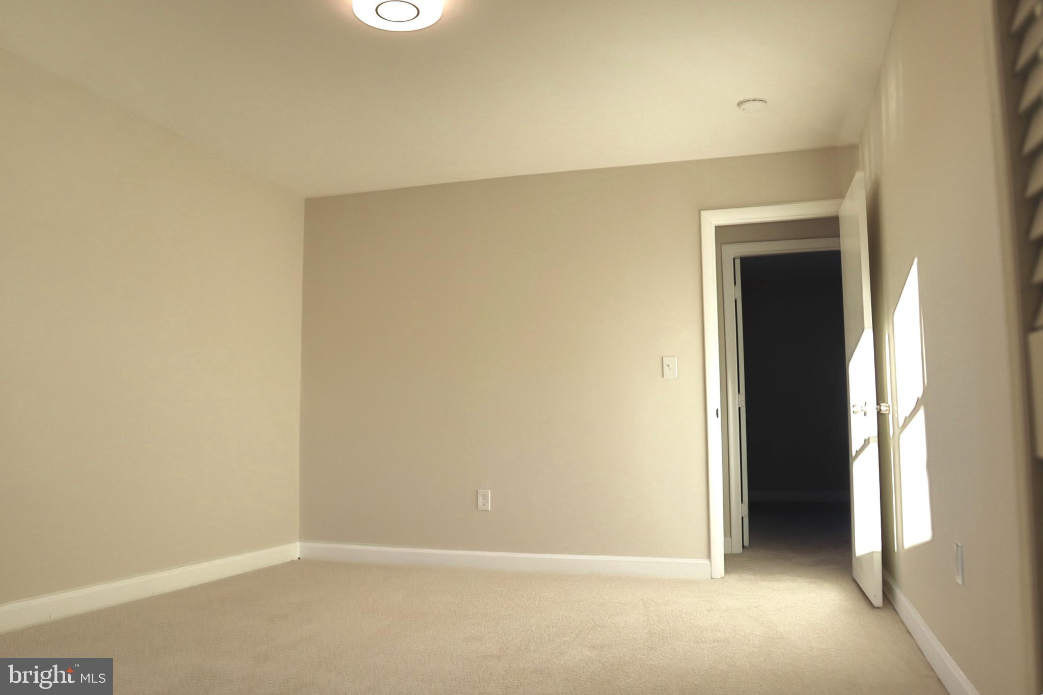 LAYTONIA - Residential