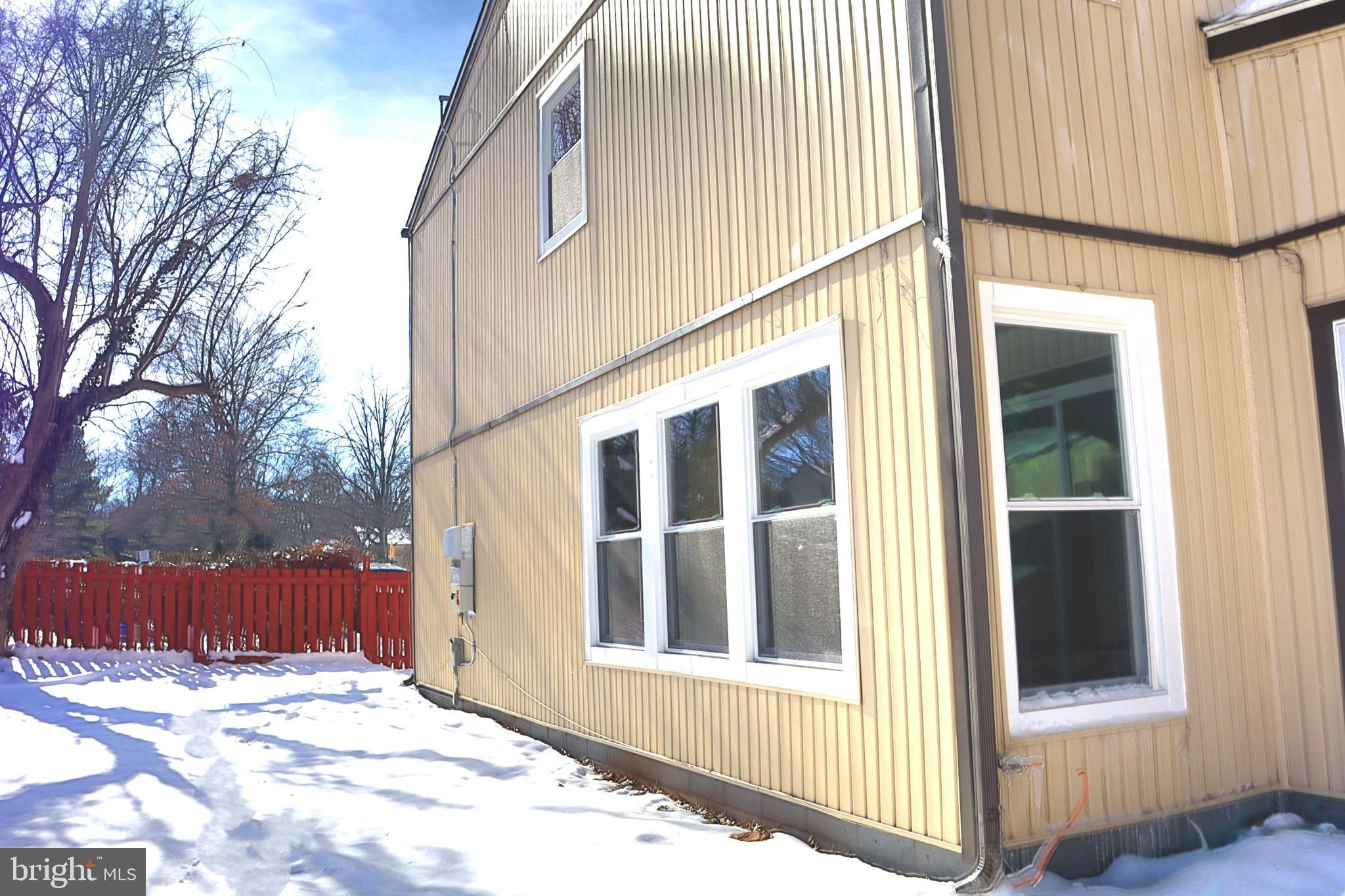 LAYTONIA - Residential