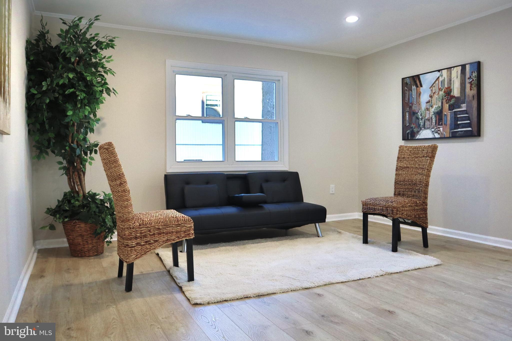 LAYTONIA - Residential