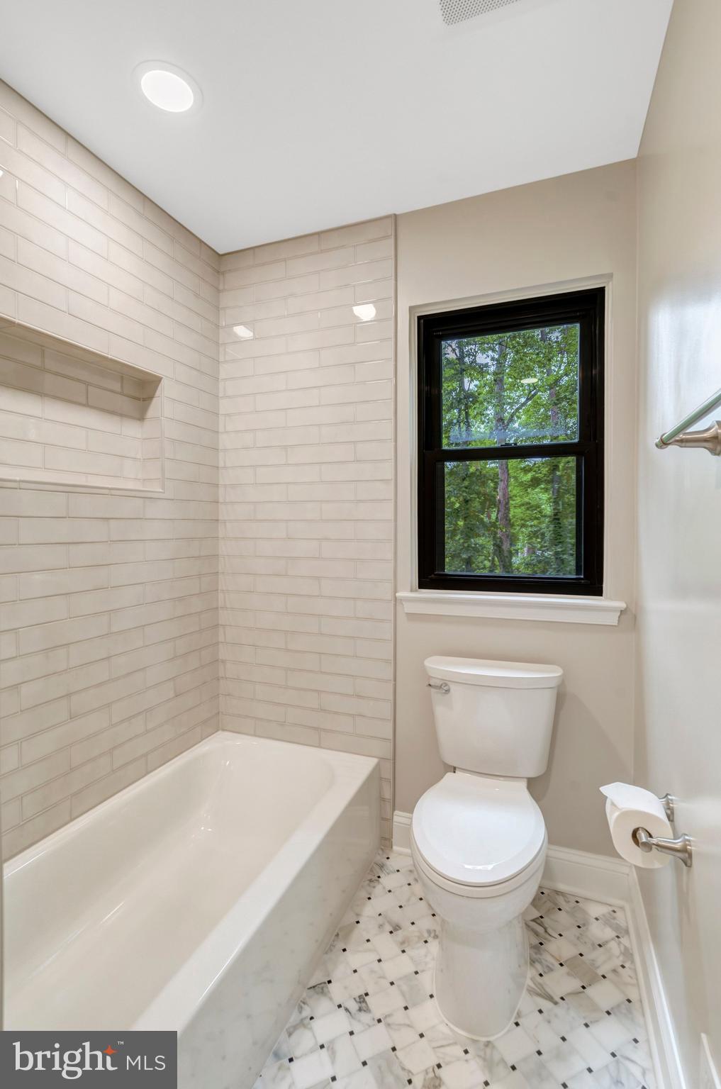 GREENWOOD ESTATES - Residential