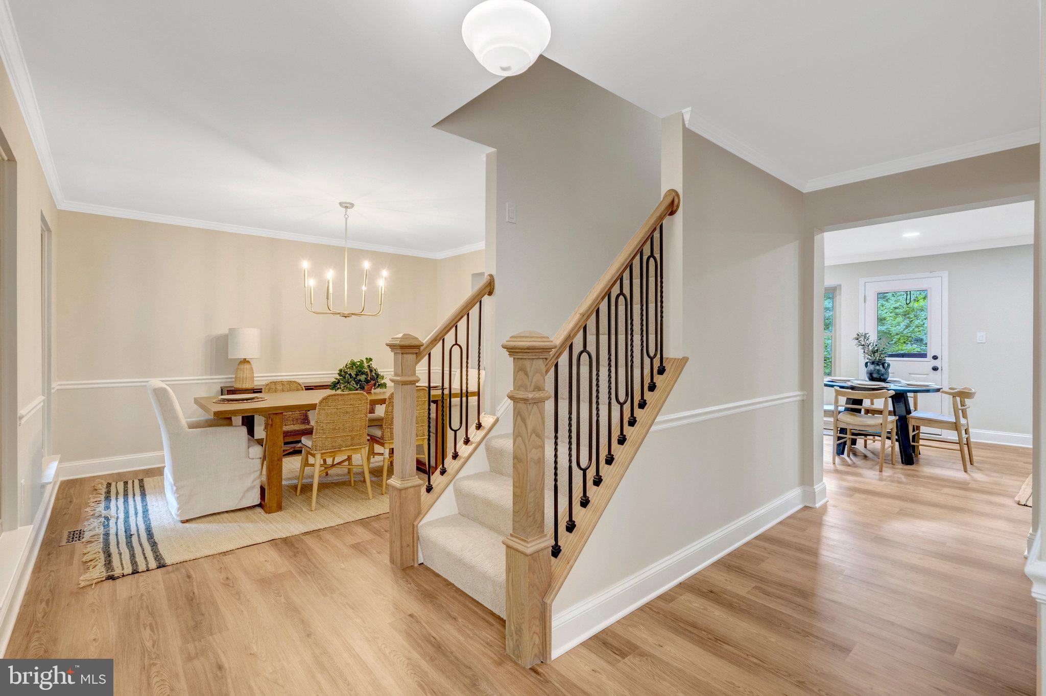7373 SILVER PINE DRIVE