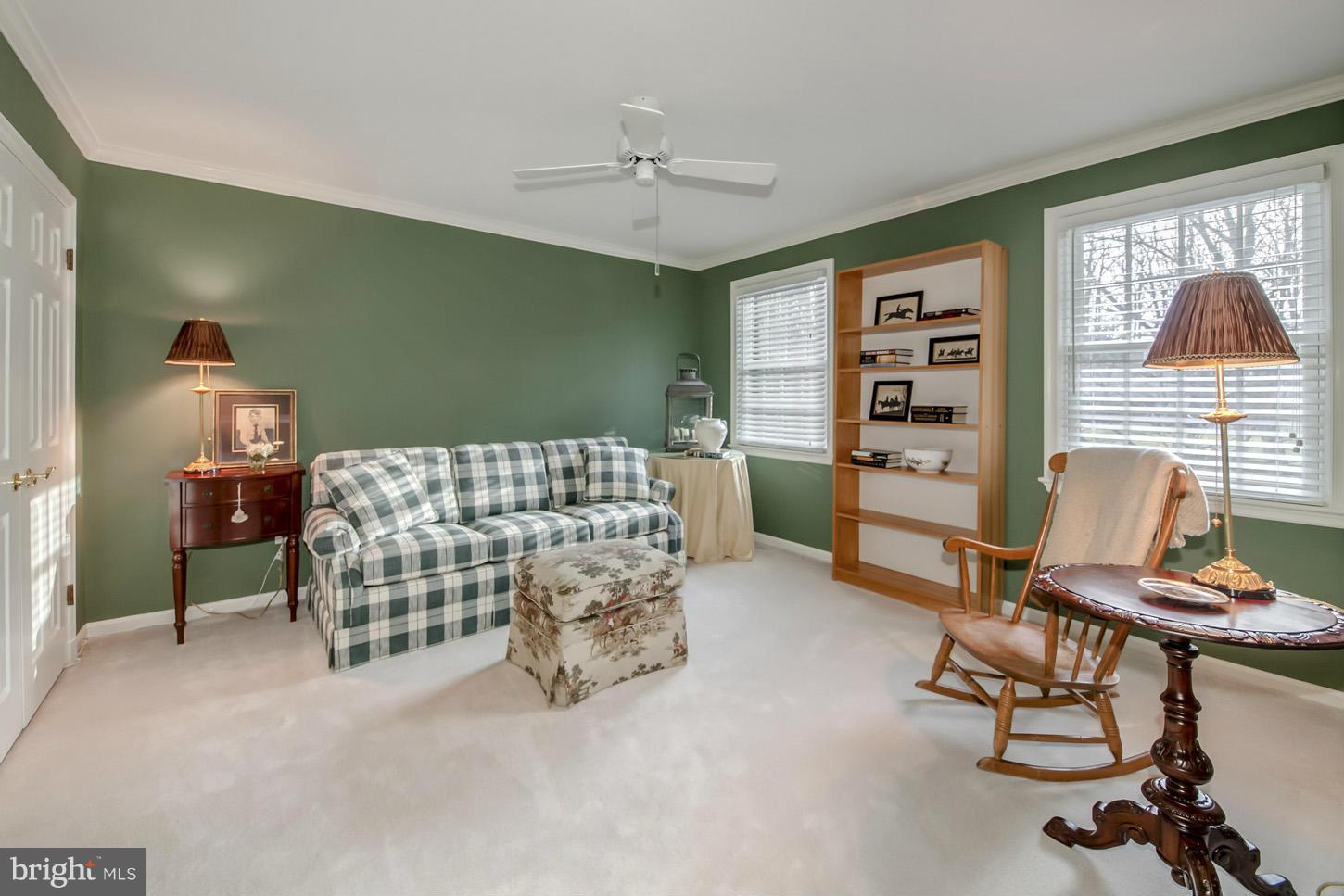 POTOMAC FALLS - Residential