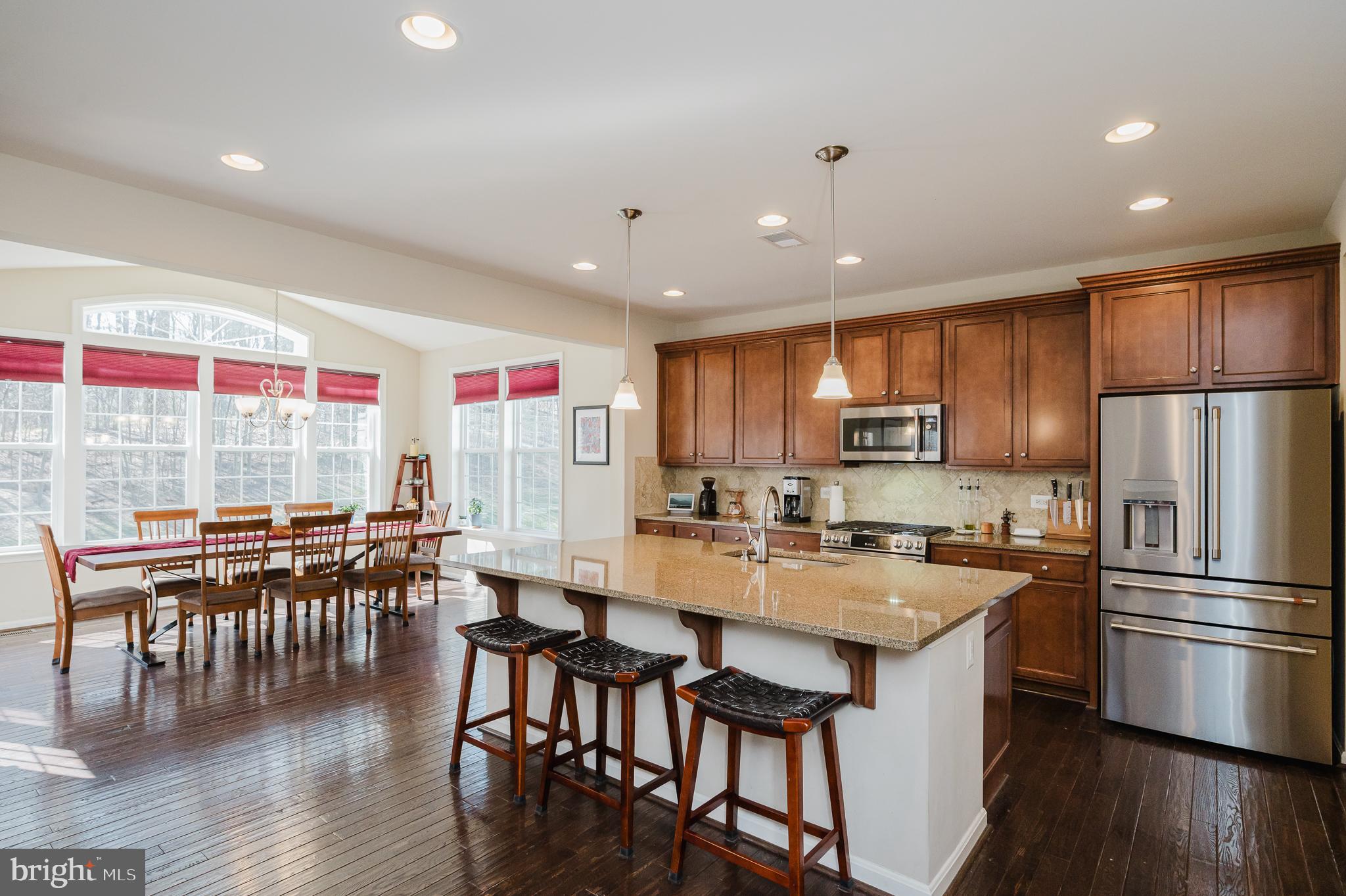 BLAKES LEGACY - Residential