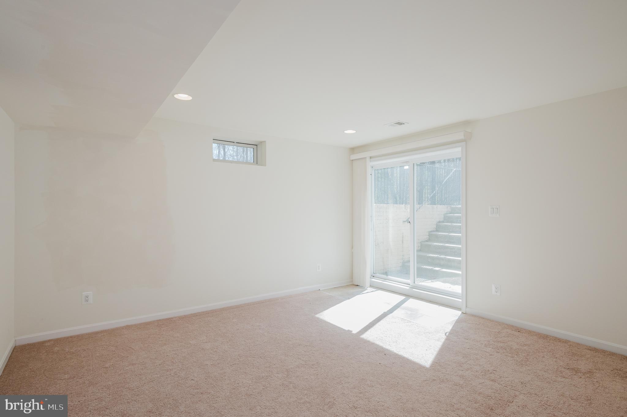 BLAKES LEGACY - Residential