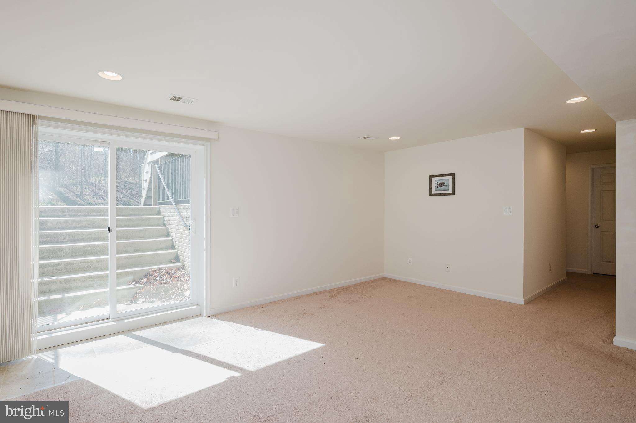 BLAKES LEGACY - Residential