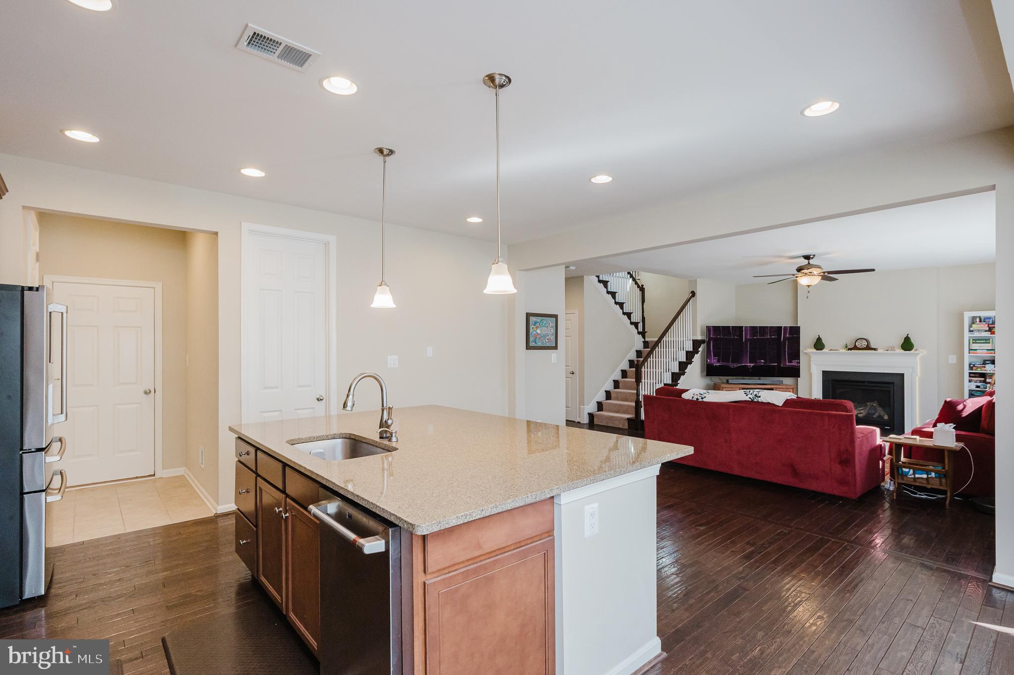BLAKES LEGACY - Residential