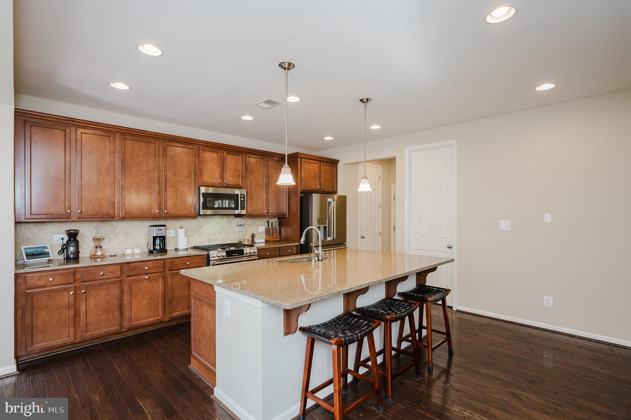 BLAKES LEGACY - Residential