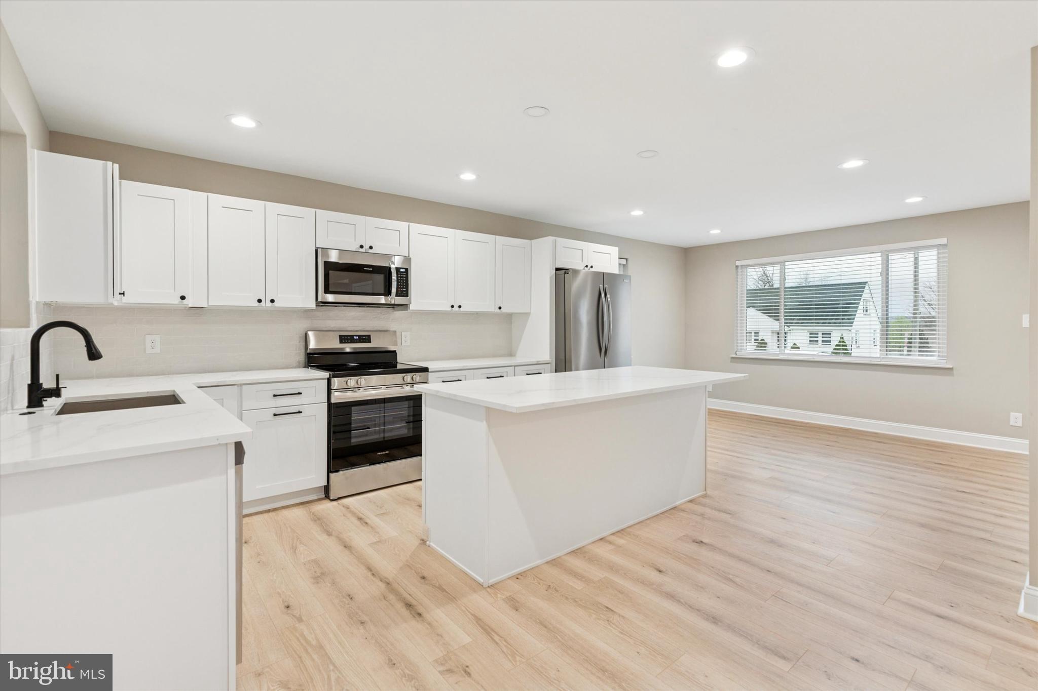 NORRISTOWN - Residential