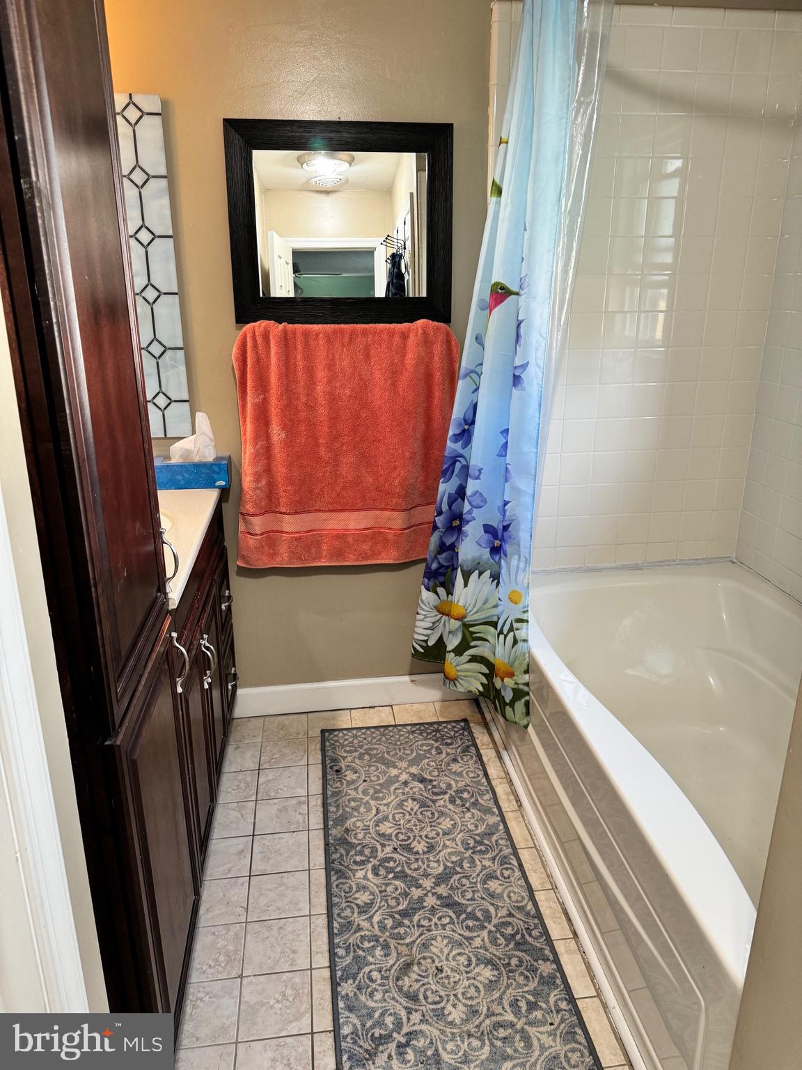 SKY-LIN PARK - Residential