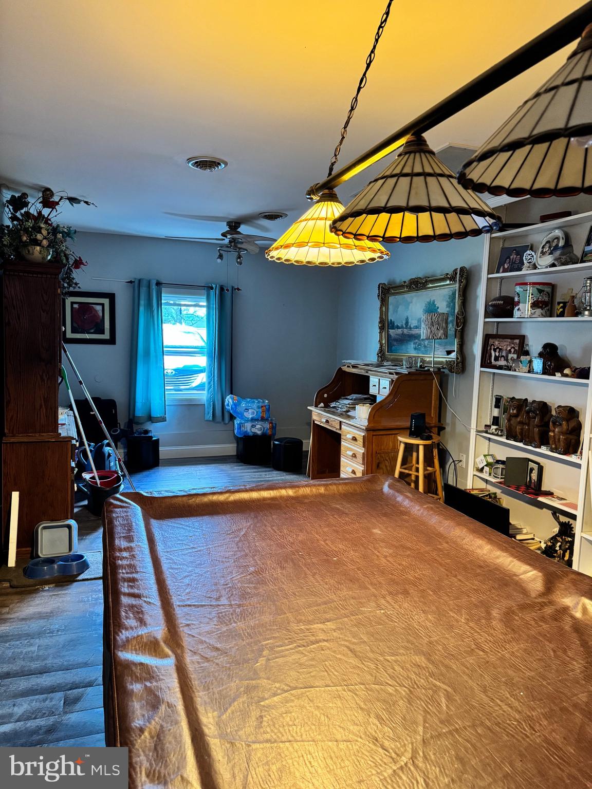 SKY-LIN PARK - Residential