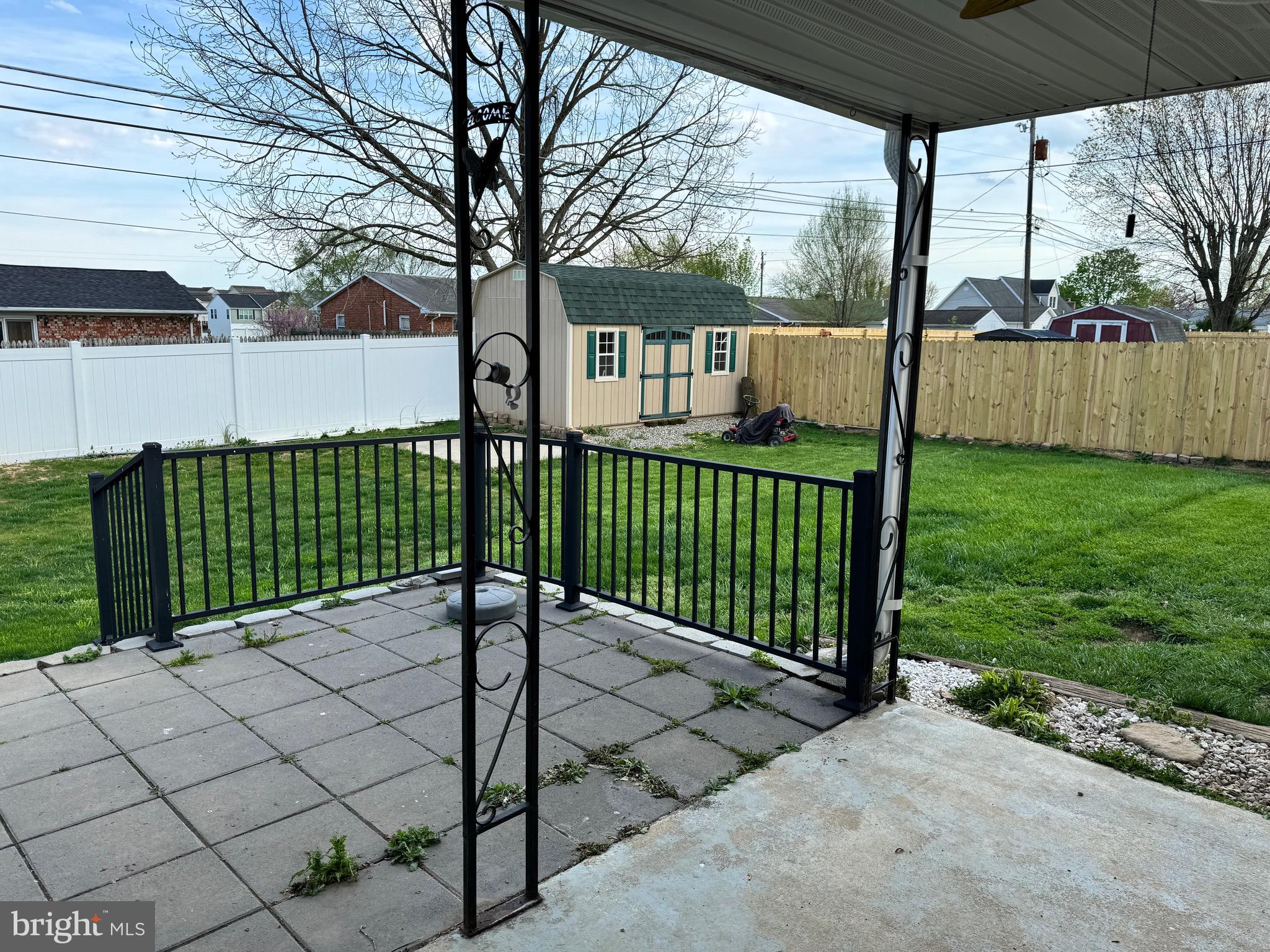 SKY-LIN PARK - Residential