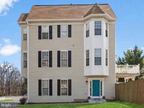 8261 ELECTRIC AVENUE VIENNA VA 22182