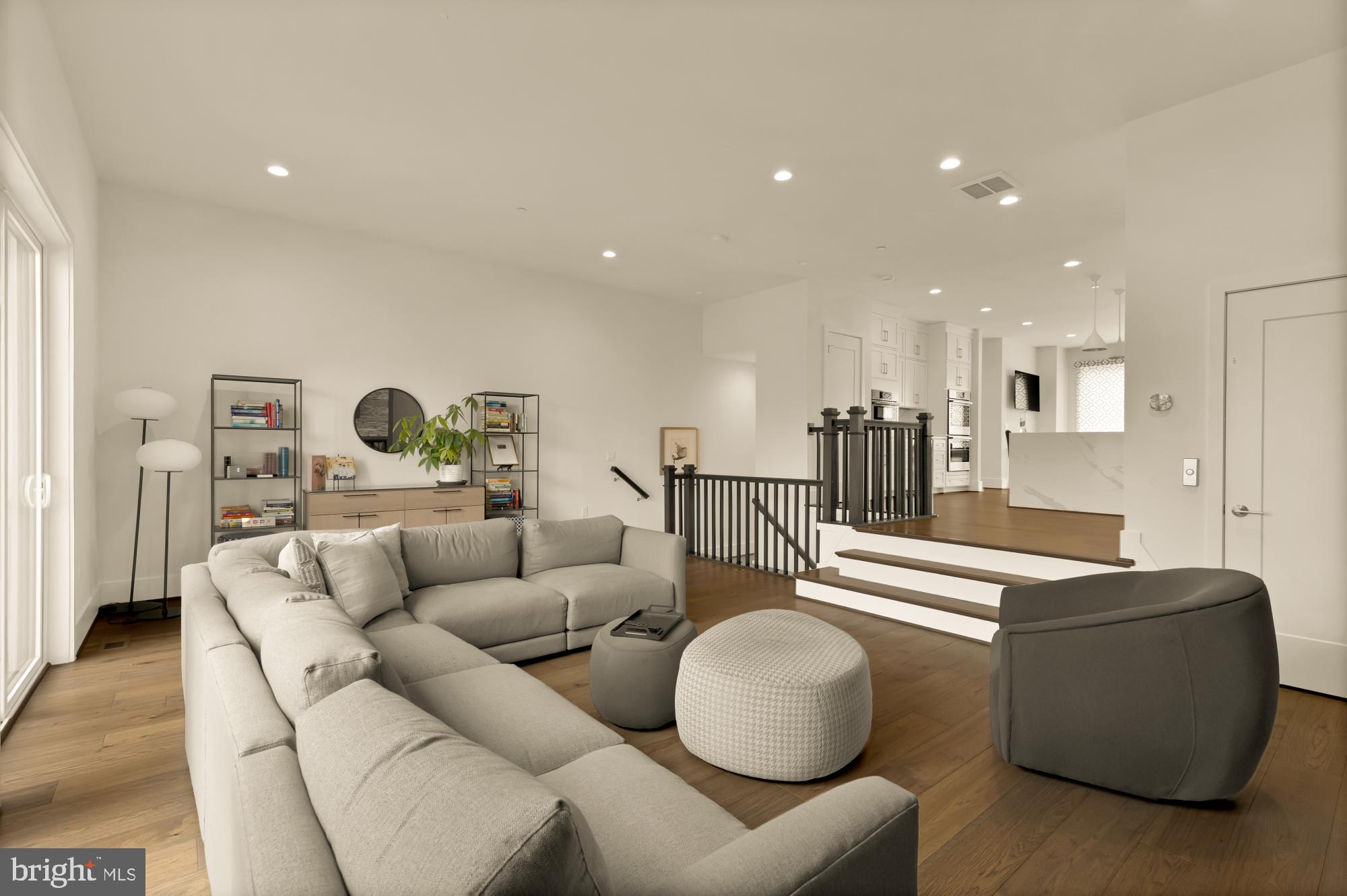 NORTH CHEVY CHASE - Residential