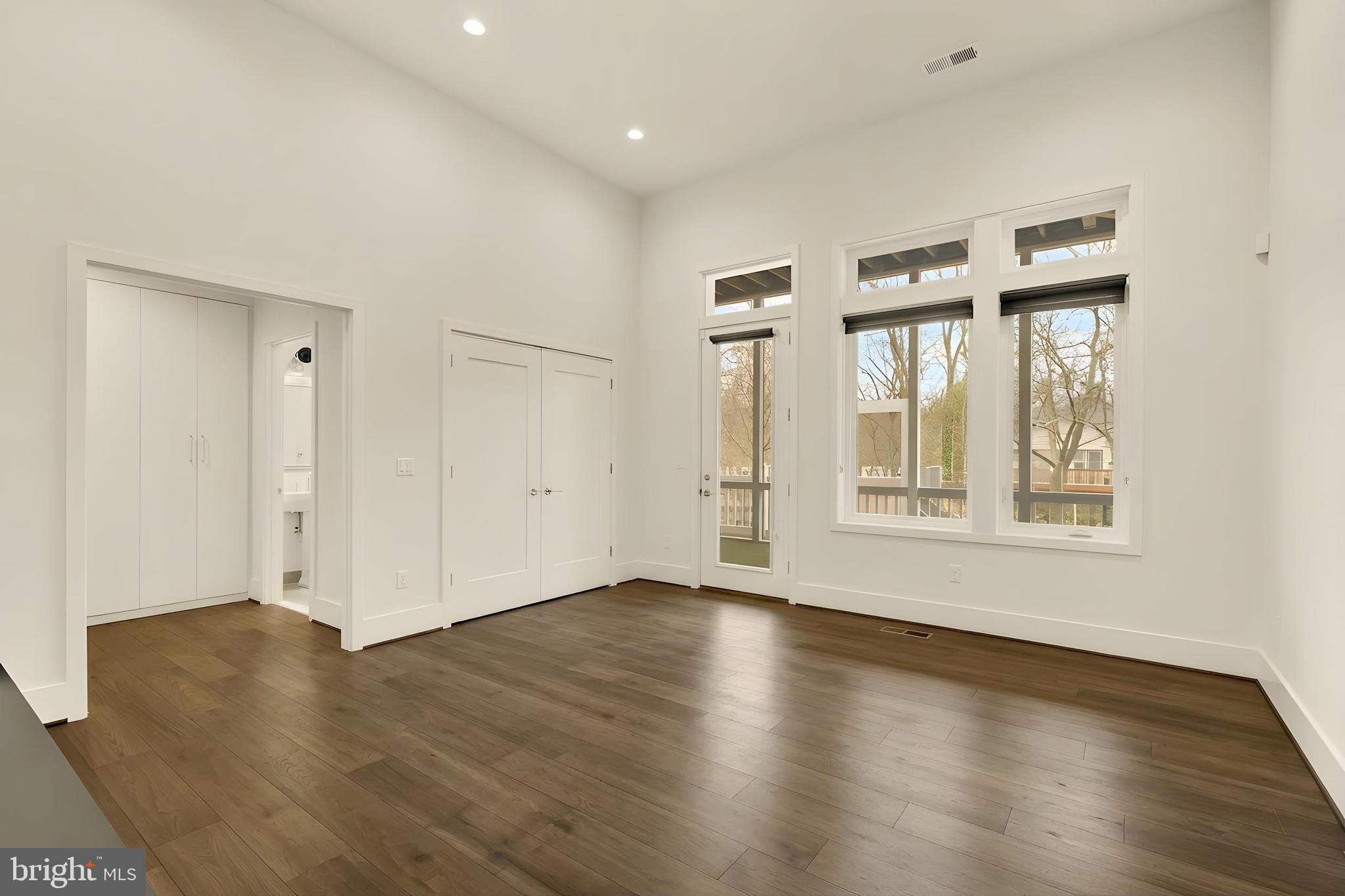 NORTH CHEVY CHASE - Residential