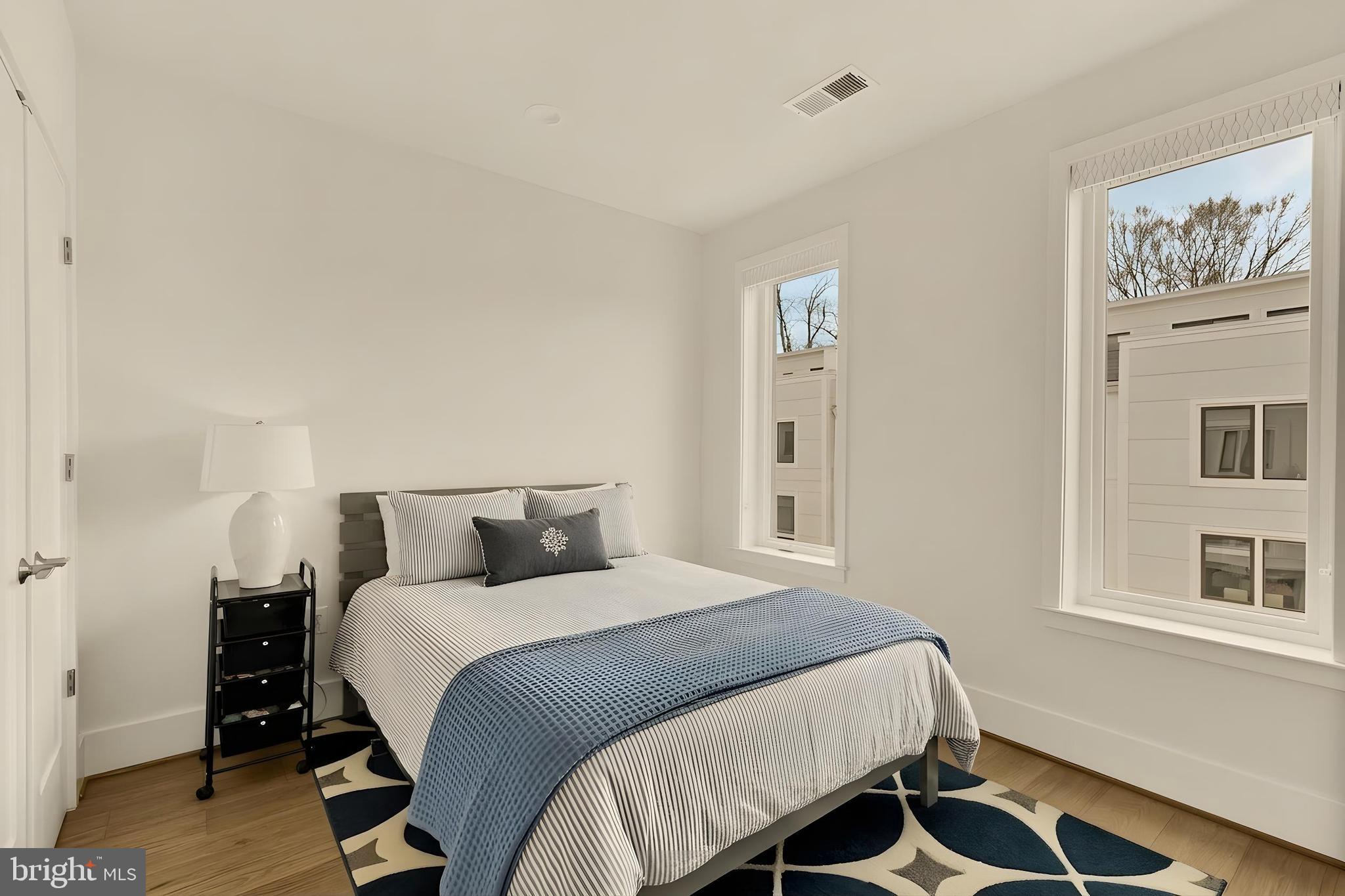 NORTH CHEVY CHASE - Residential