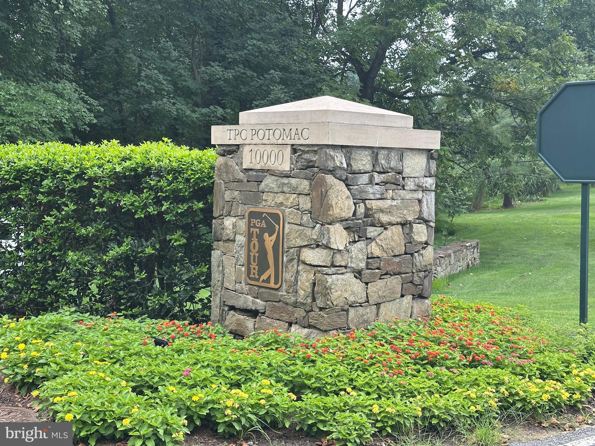 AVENEL - Residential