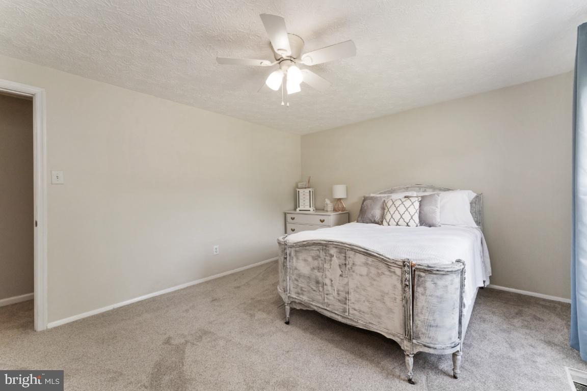 PLEASANT VALLEY - Residential