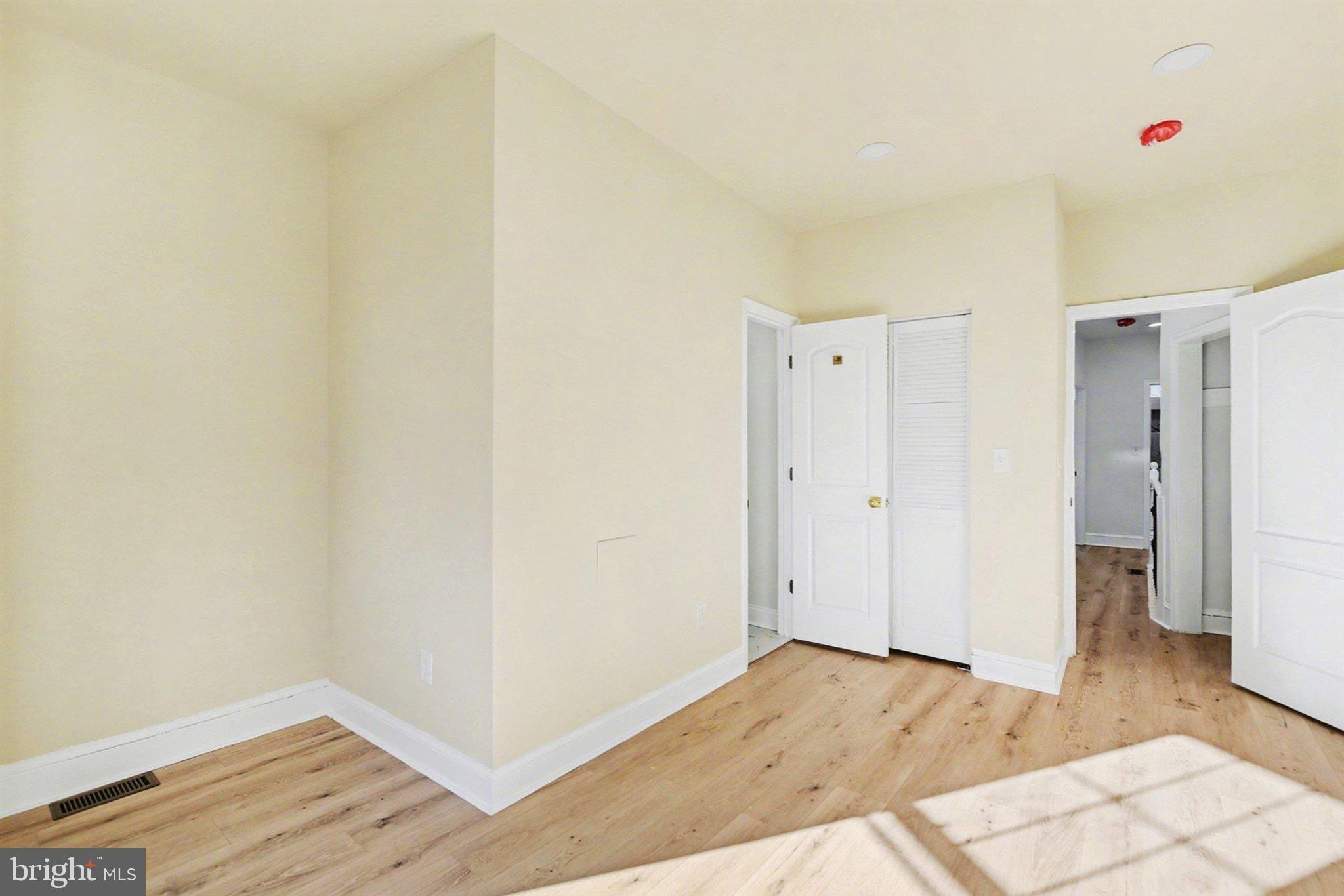 IRVINGTON - Residential