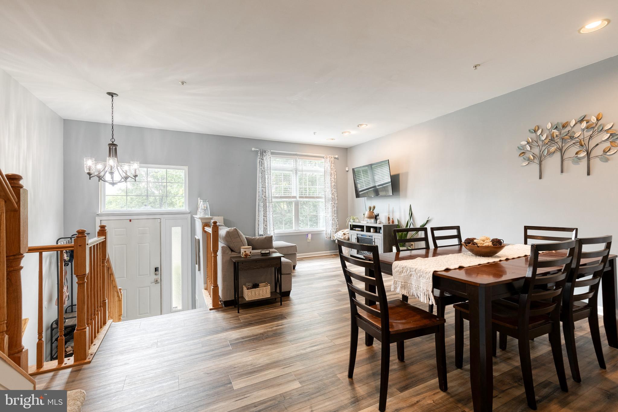 MAIN FARM - Residential