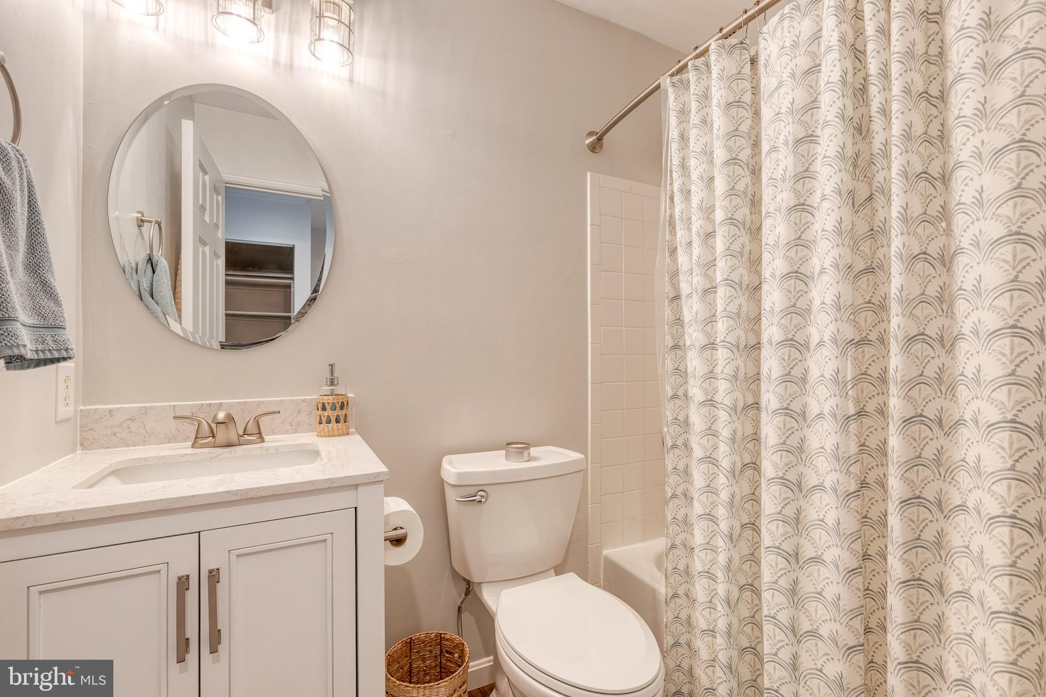 MAIN FARM - Residential