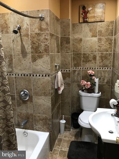 NORTHWOOD - Residential