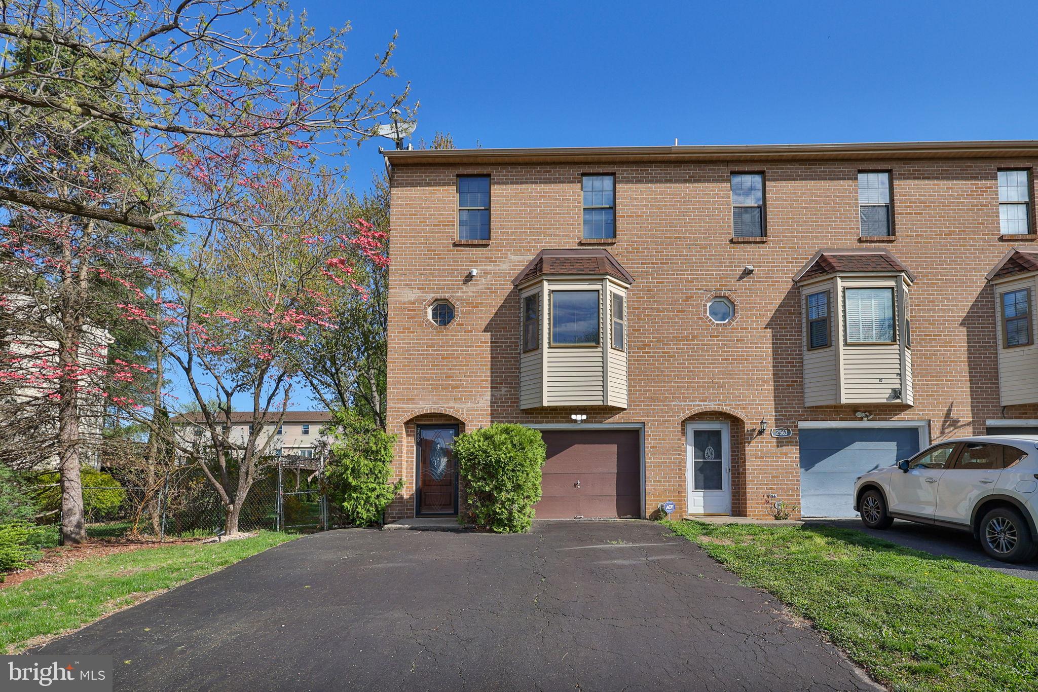 MADISON PARK - Residential