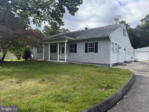 Photo of 22 Luke Drive, PASADENA, MD 21122 (MLS # MDAA2156406)
