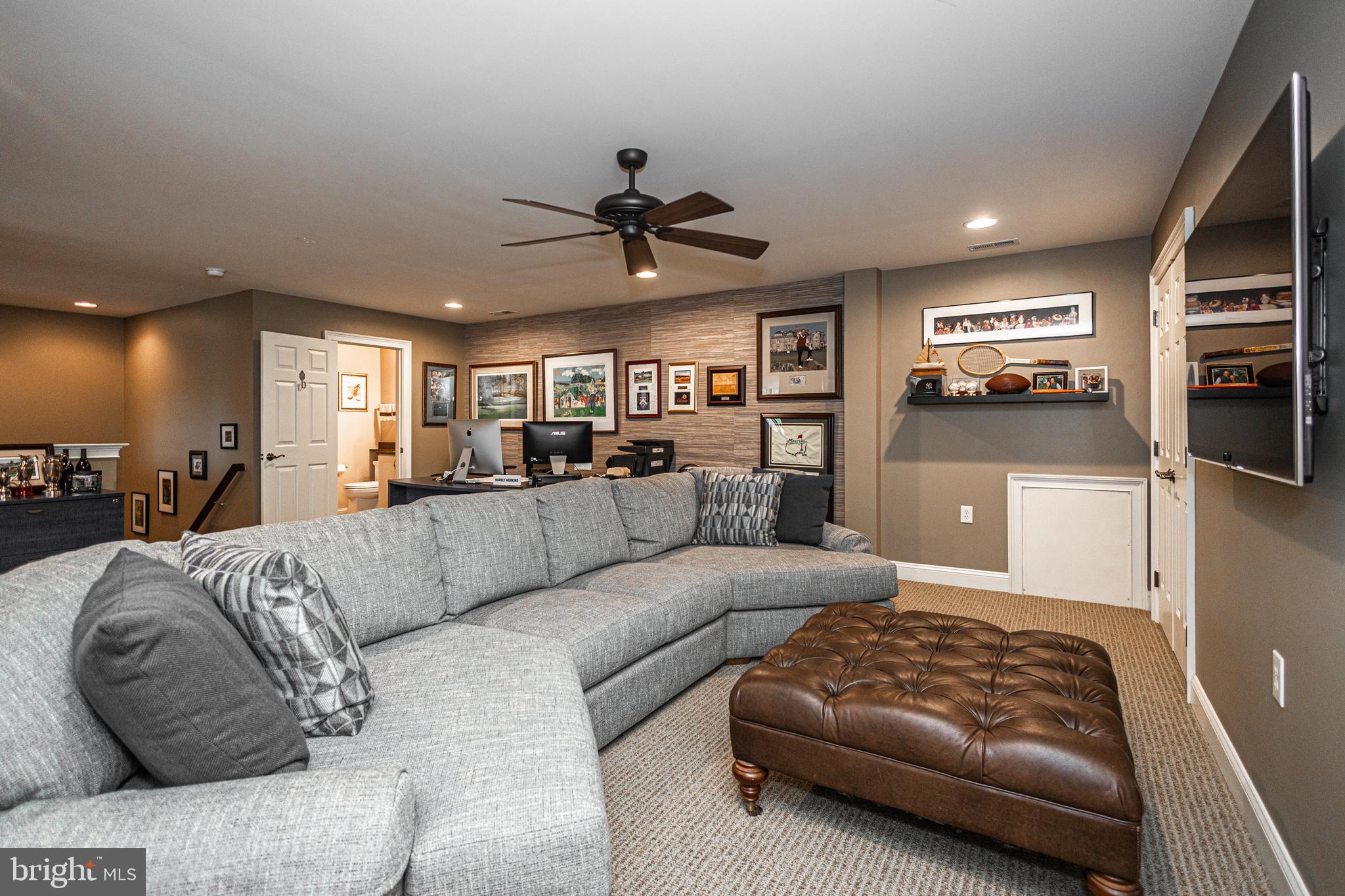 DELANCEY COURT - Residential