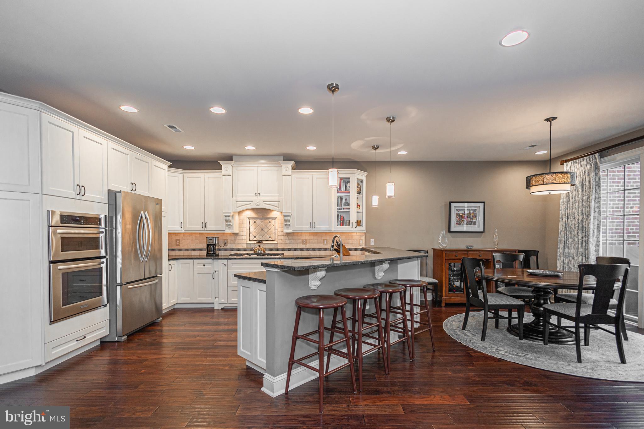 DELANCEY COURT - Residential