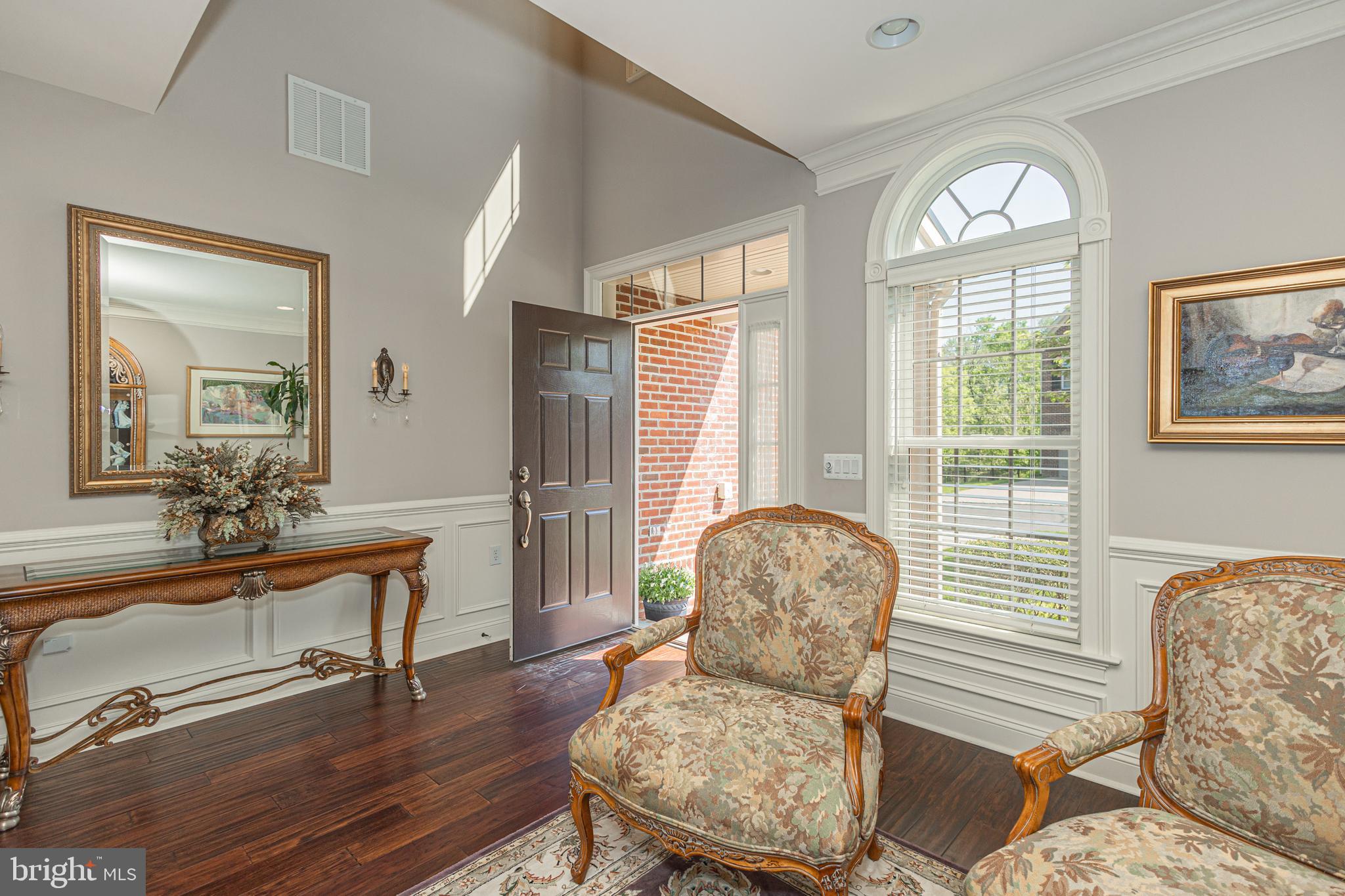 DELANCEY COURT - Residential