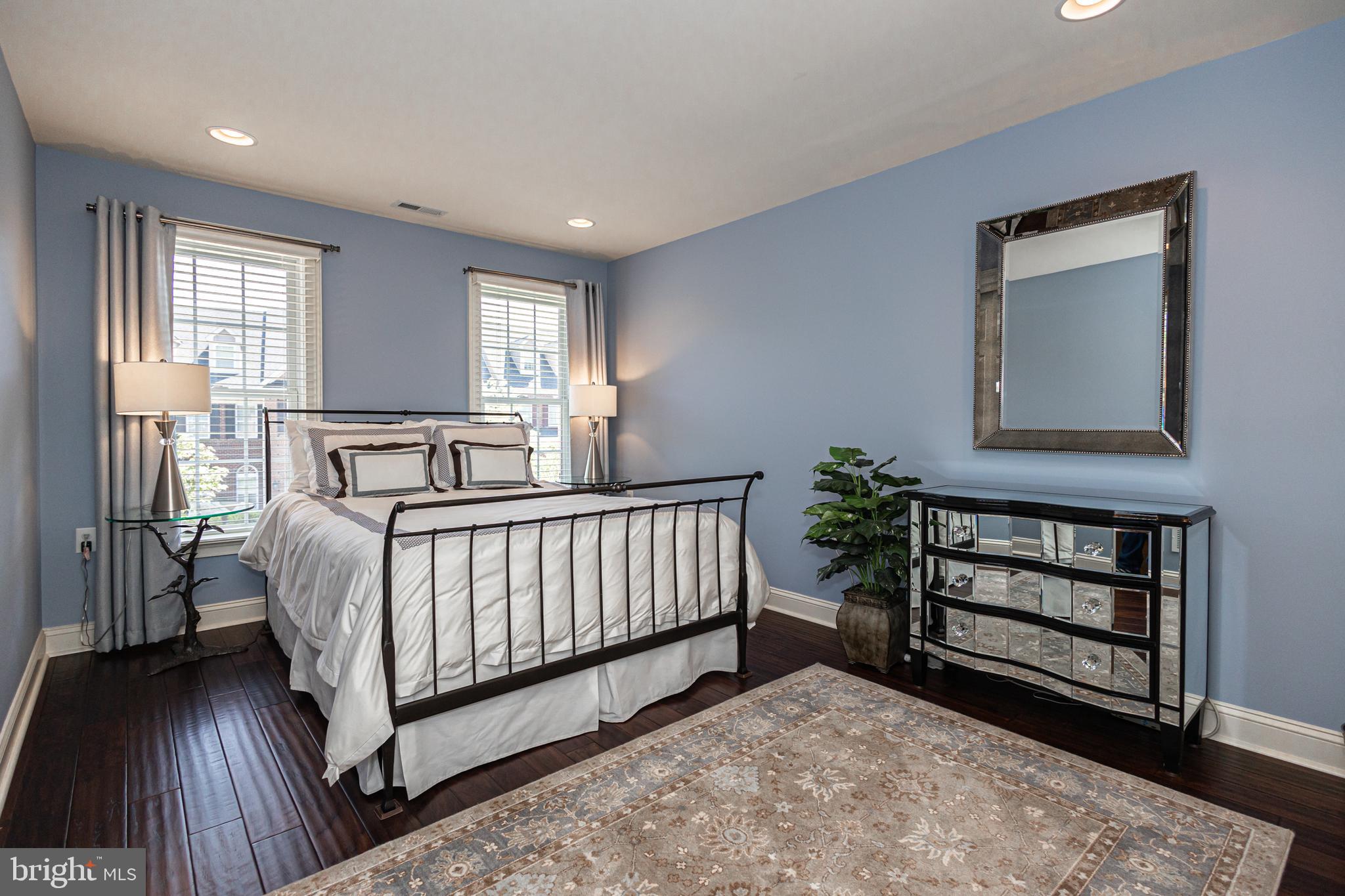 DELANCEY COURT - Residential