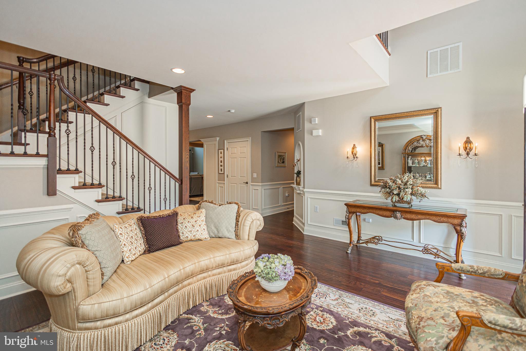 DELANCEY COURT - Residential