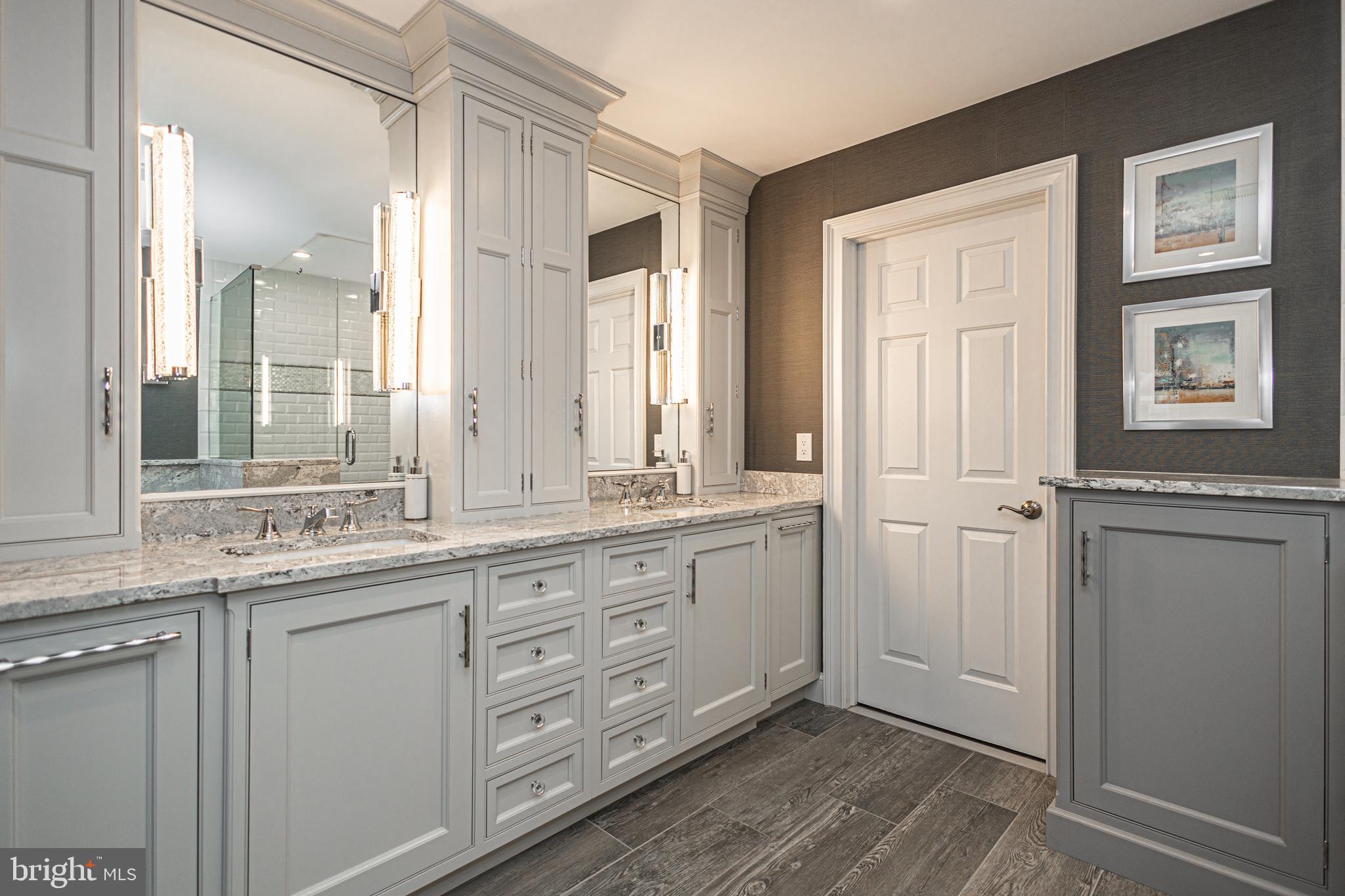 DELANCEY COURT - Residential