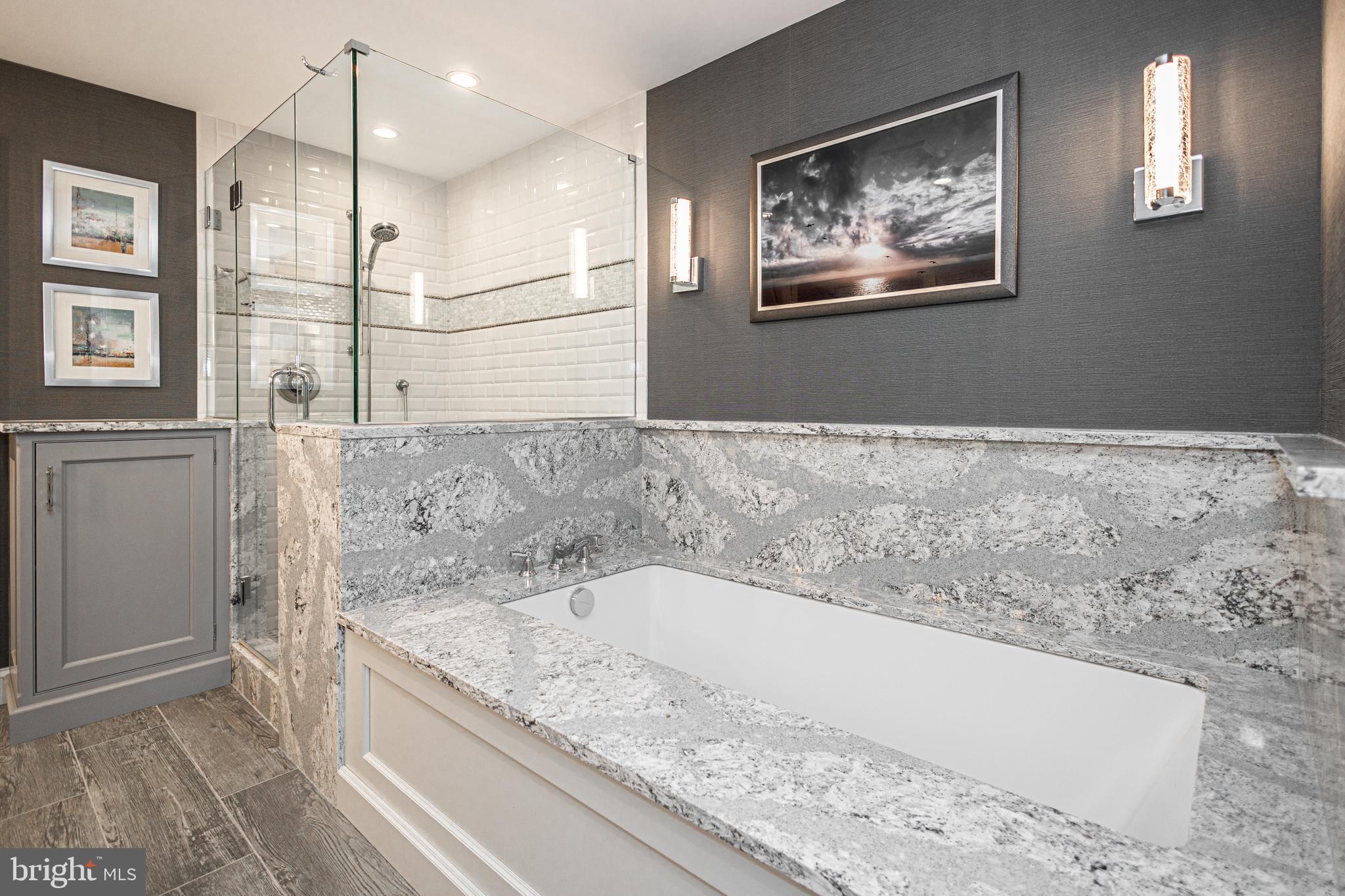 DELANCEY COURT - Residential