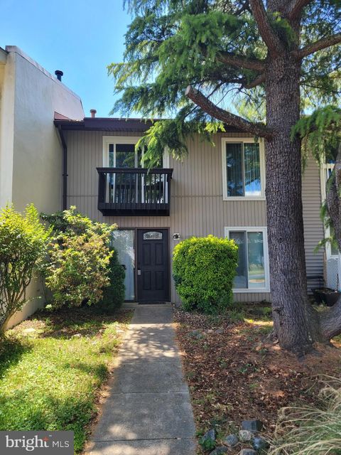 Photo of 223 Willow Terrace, STERLING, VA 20164 (MLS # VALO2126554)