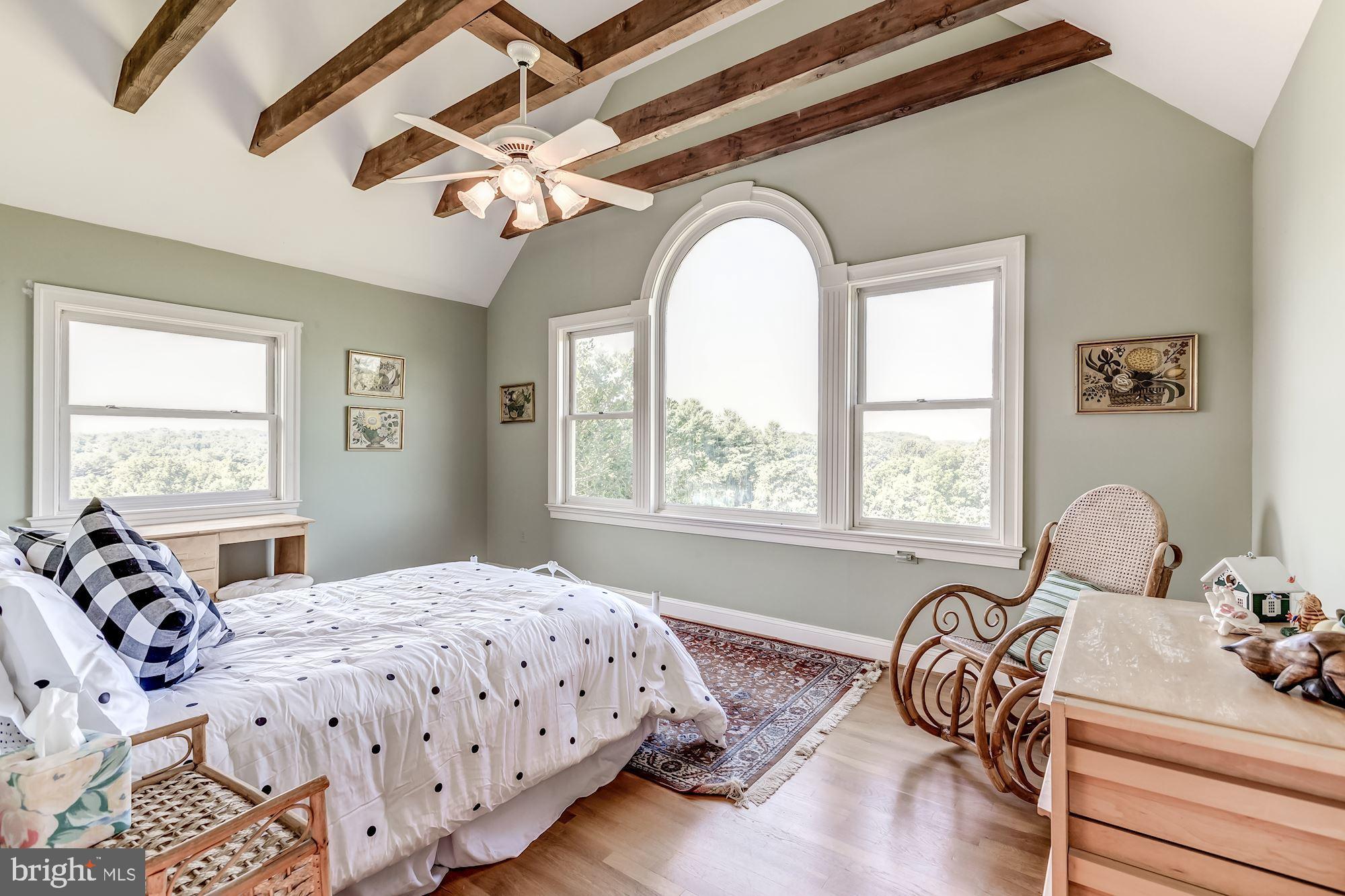 PHILOMONT - Residential